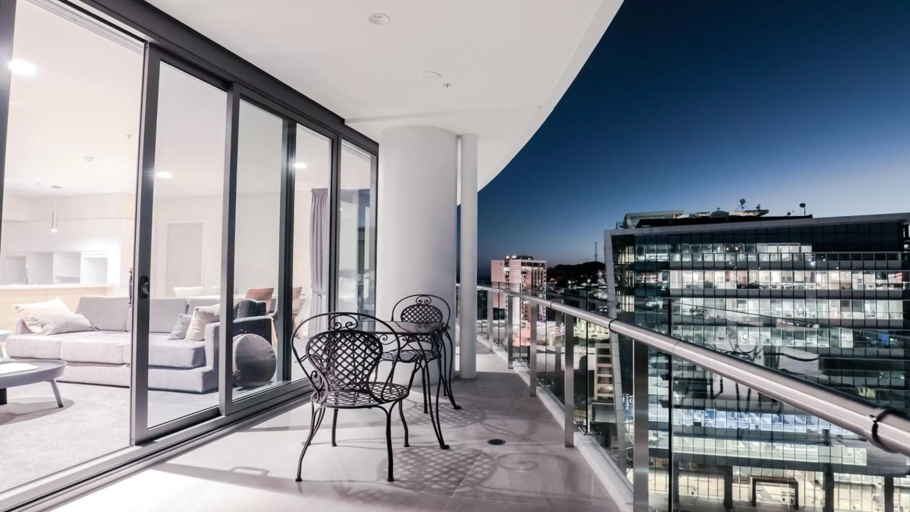 Photo of the whole room, Balcony/Terrace in Crowne Plaza Residences Port Moresby, an IHG Hotel