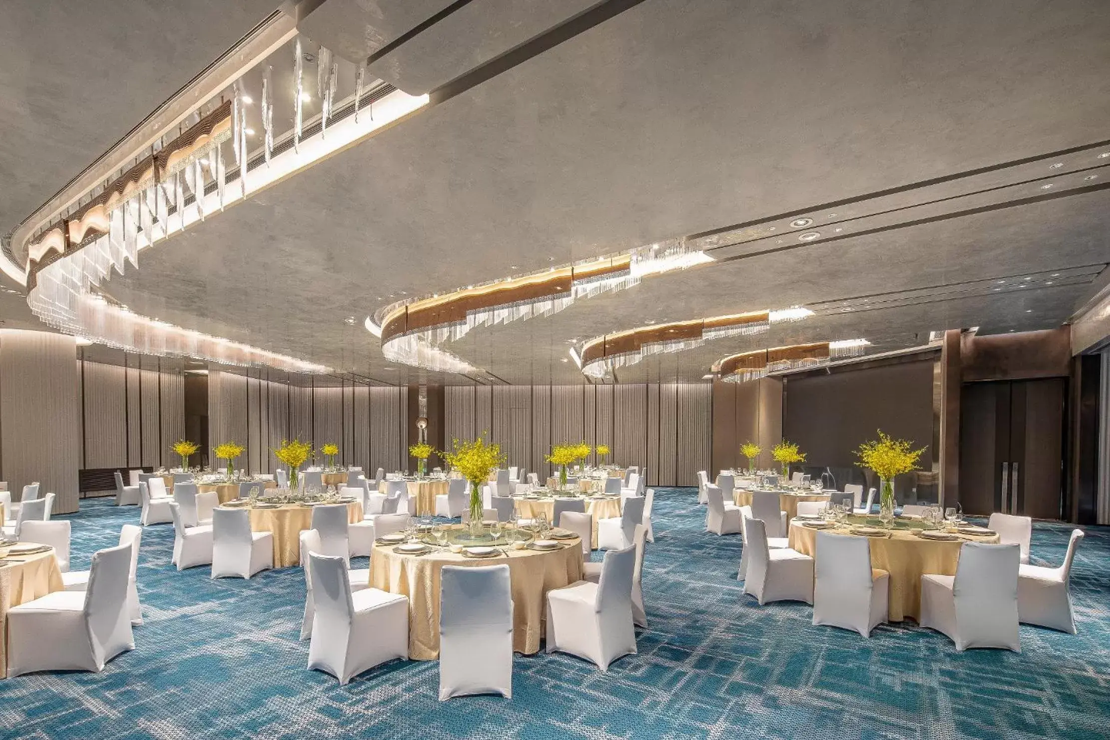 Meeting/conference room, Banquet Facilities in Crowne Plaza Shanghai Hongqiao, an IHG Hotel