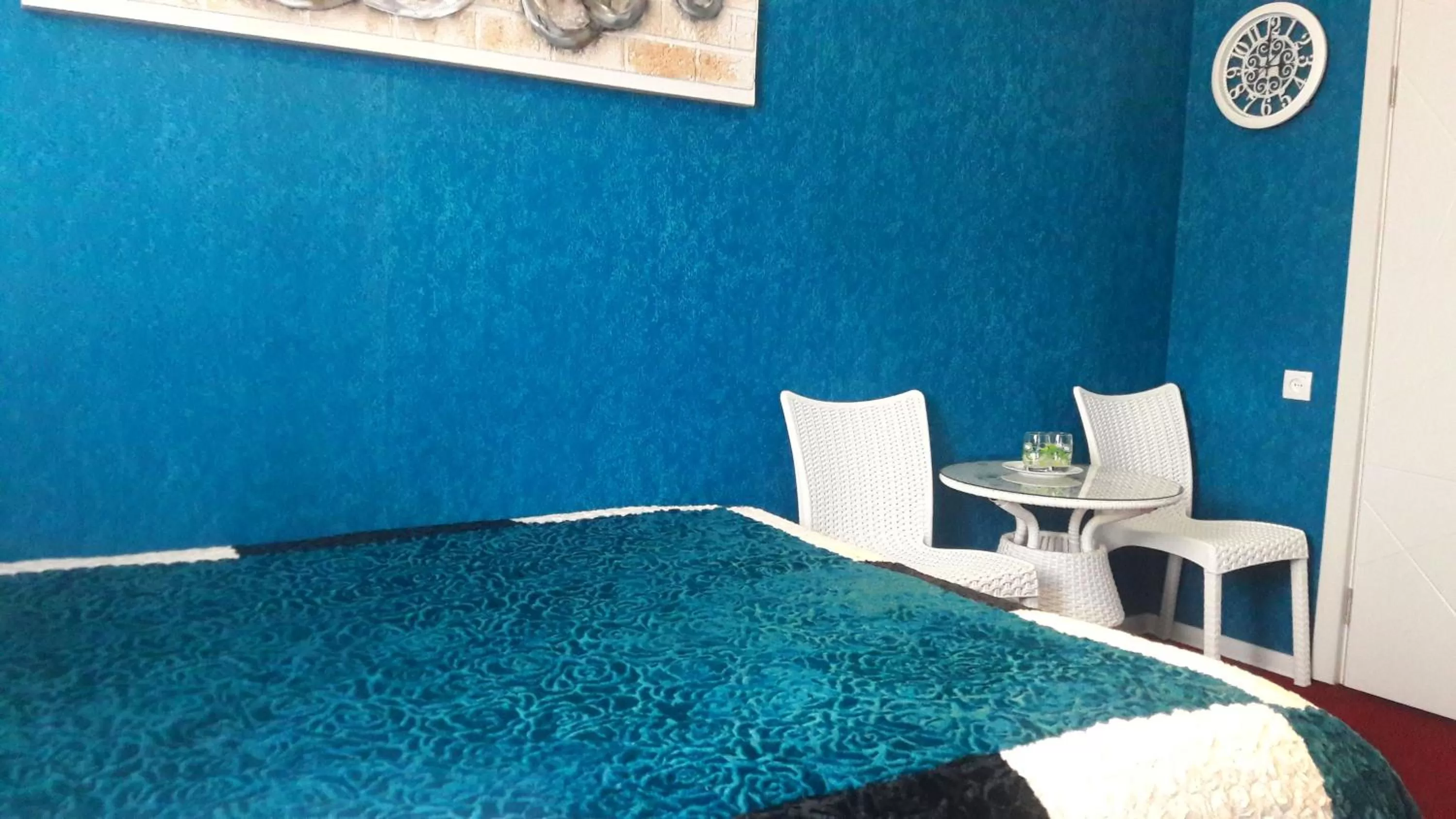 Bed in Hotel Lilo near Airport