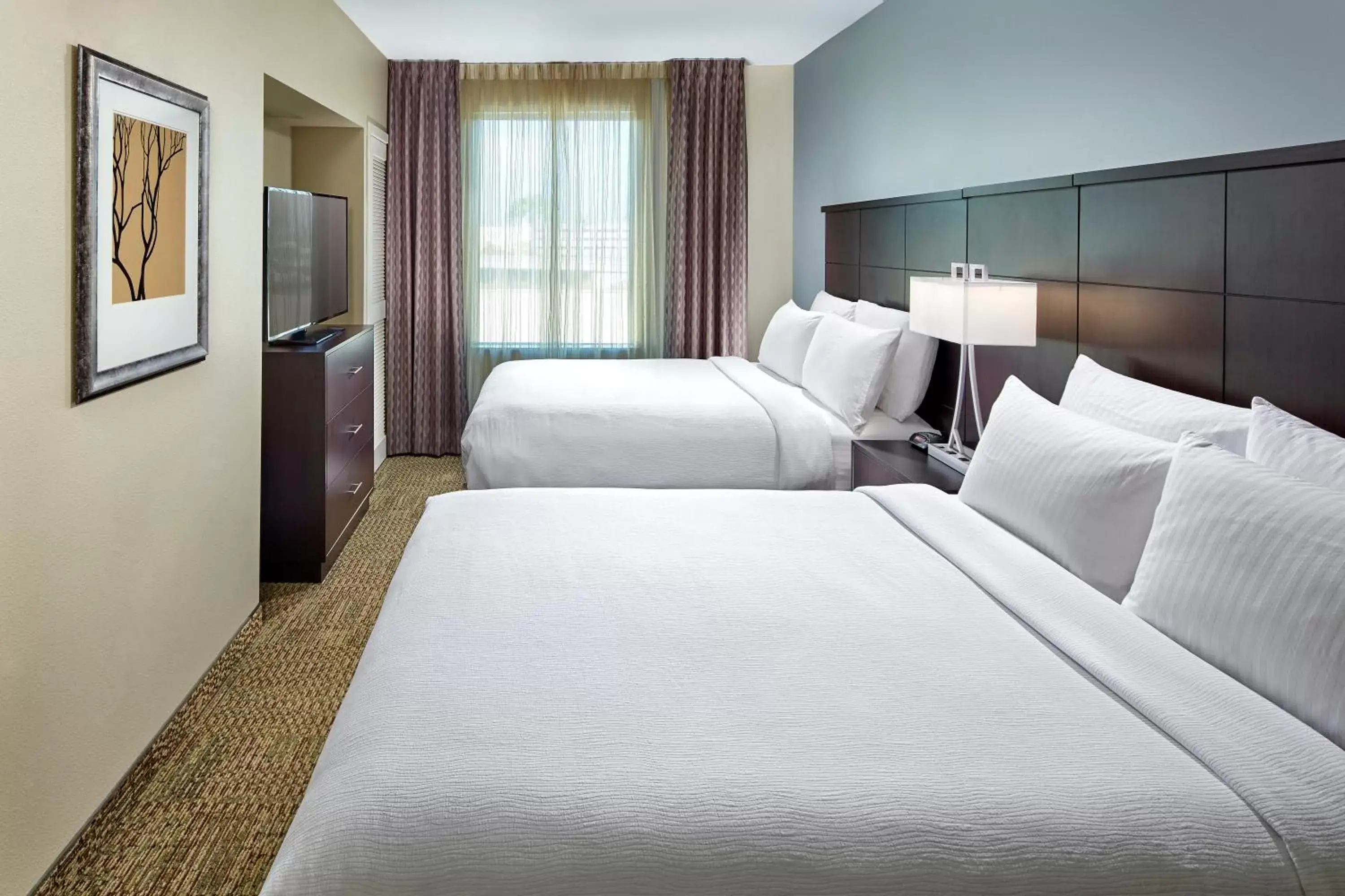 Queen Suite with Two Queen Beds and Mobility Accessible Bathtub - Non-Smoking in Staybridge Suites Anaheim At The Park by IHG Queen Suite with Two Queen Beds and Mobility Accessible Bathtub - Non-Smoking in Staybridge Suites Anaheim At The Park by IHG