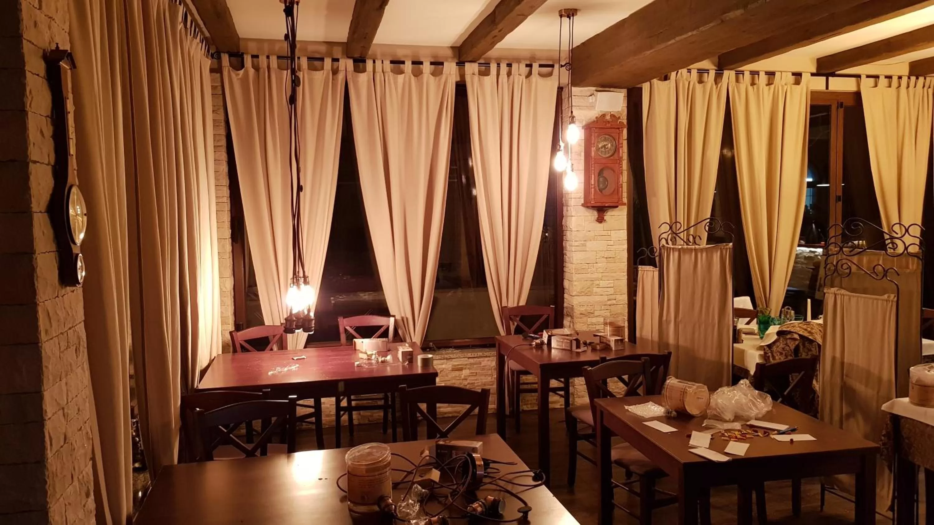 Restaurant/Places to Eat in Boutique B&B Luna