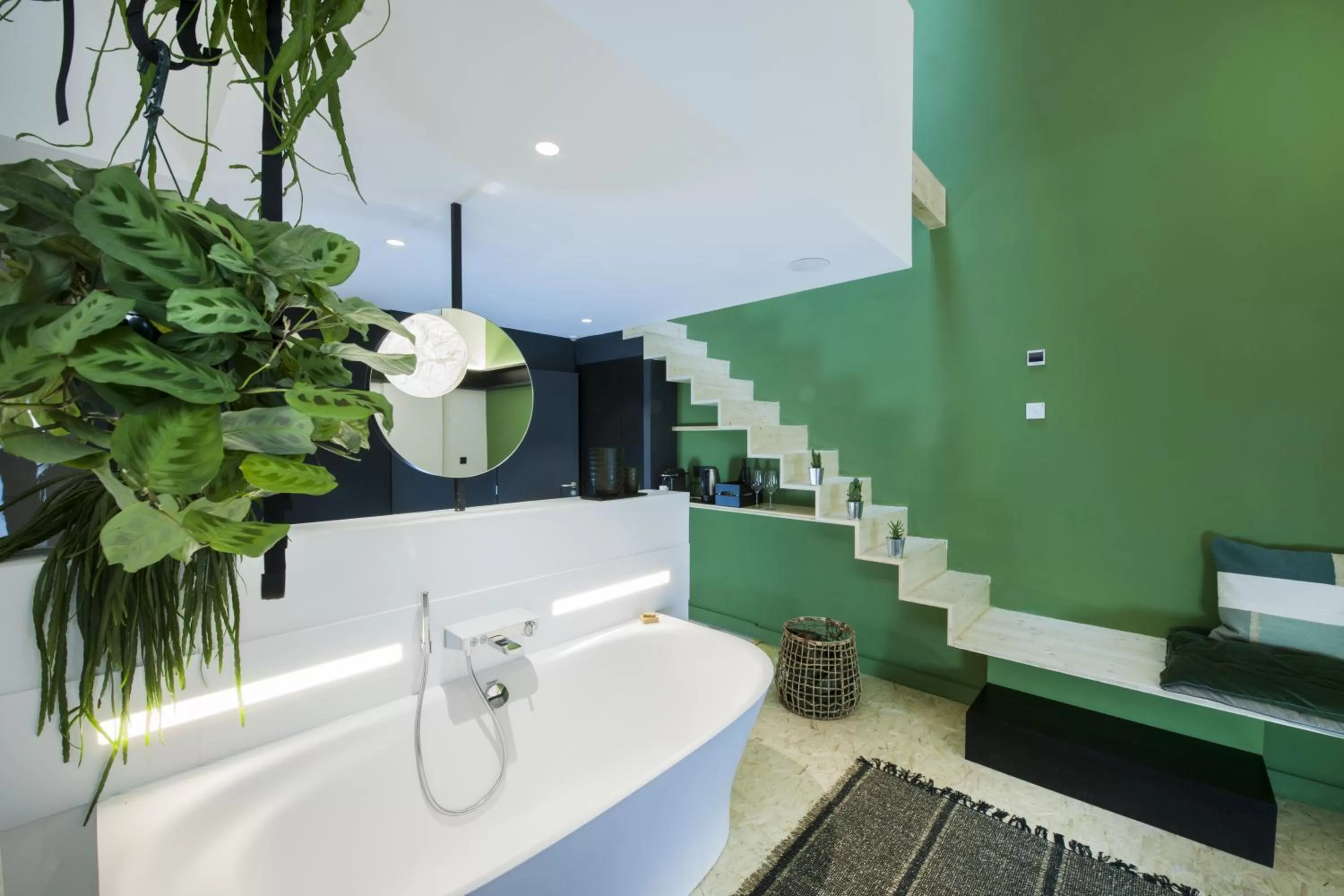 Bath, Bathroom in MiHotel Comte