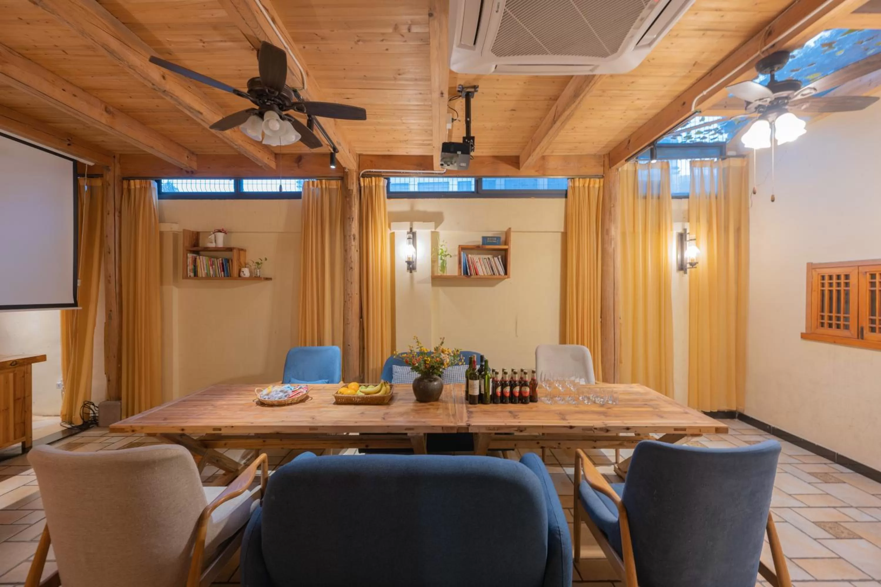 Breakfast, Restaurant/Places to Eat in Mild Spring Boutique Hotel