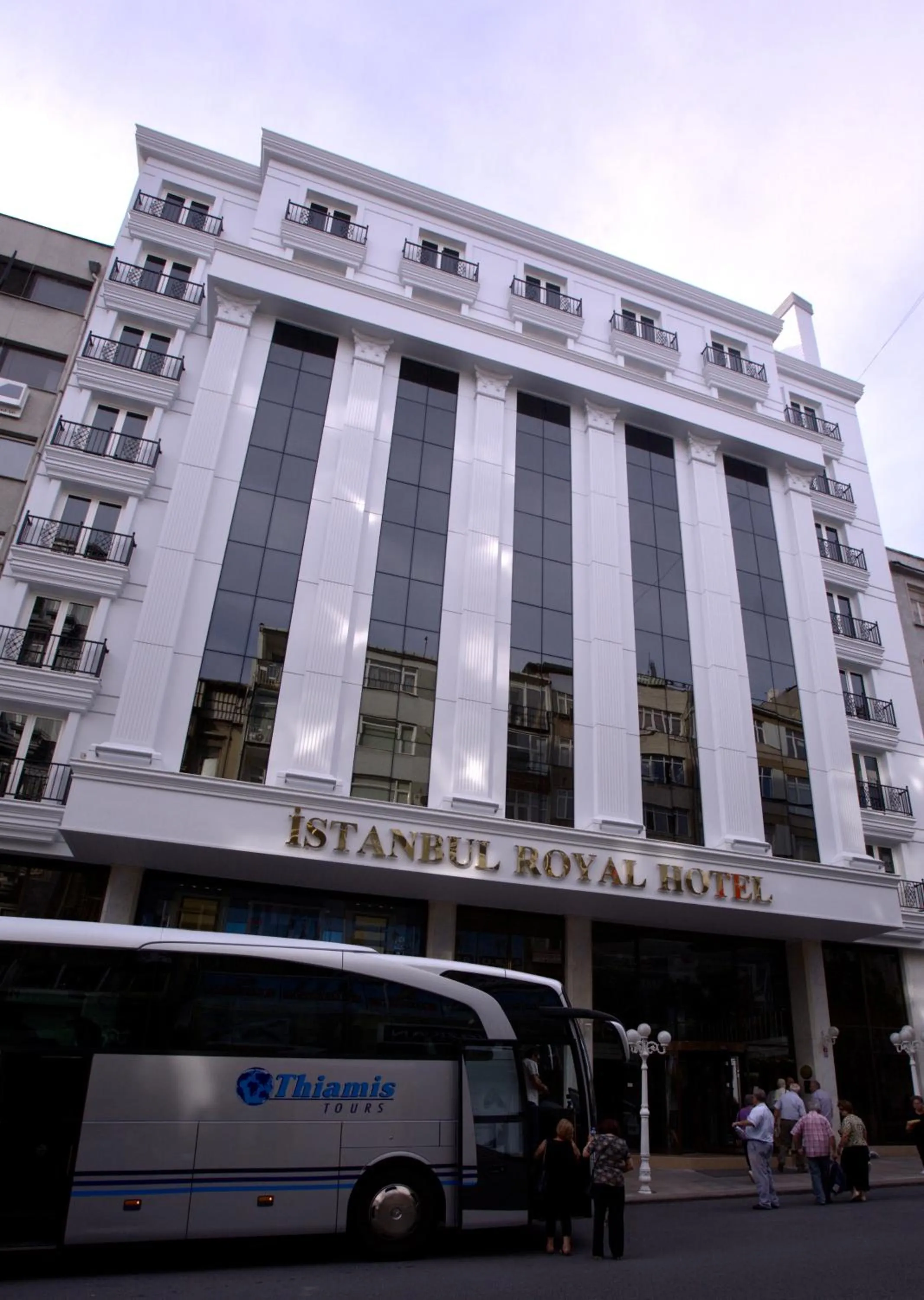 Property building in Istanbul Royal Hotel