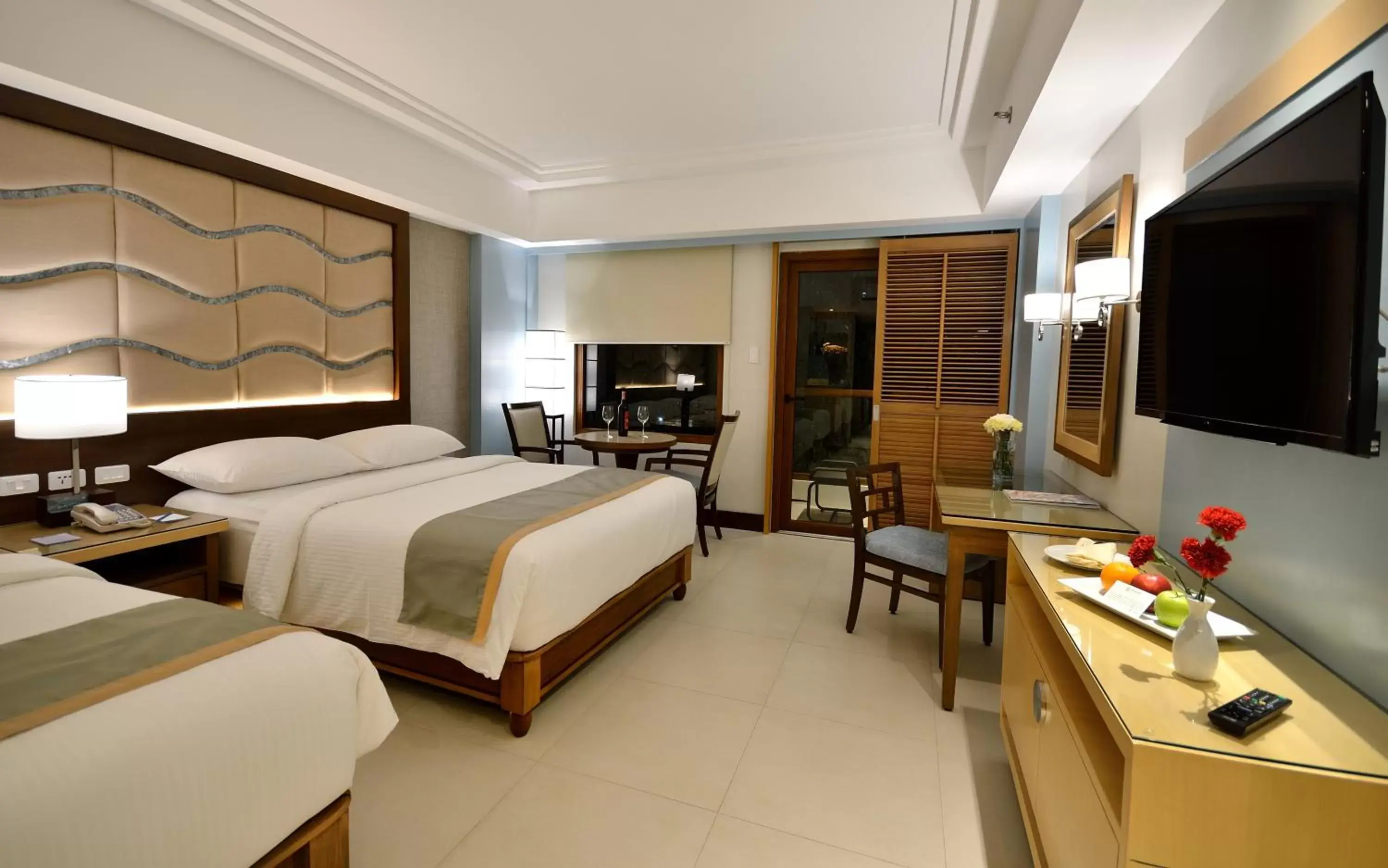 Bedroom, Room Photo in Henann Resort Alona Beach