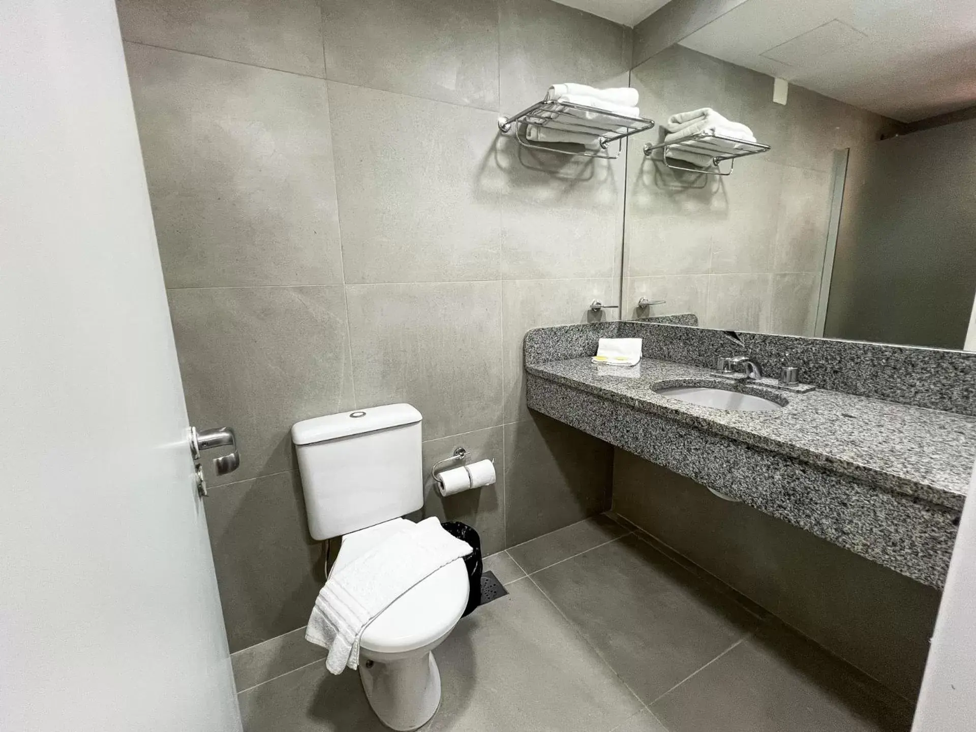 Bathroom in Master Express Cidade Baixa - Próximo à UFRGS e à Santa Casa
