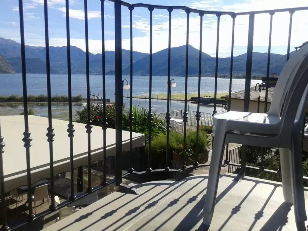 Lake view, Mountain View in Locanda del Lago Rosmunda