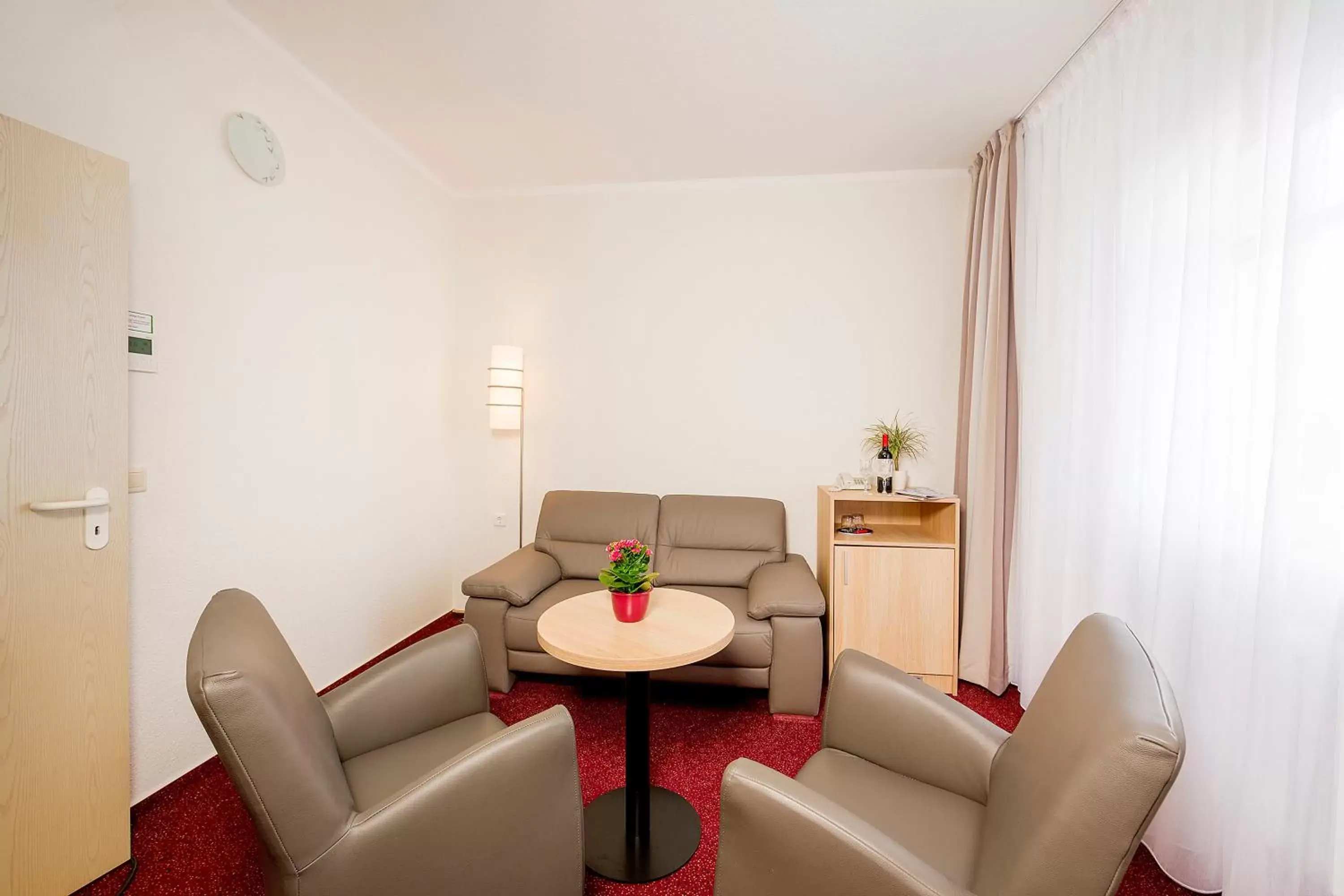 Living room, Seating Area in Garni Eden Hotels