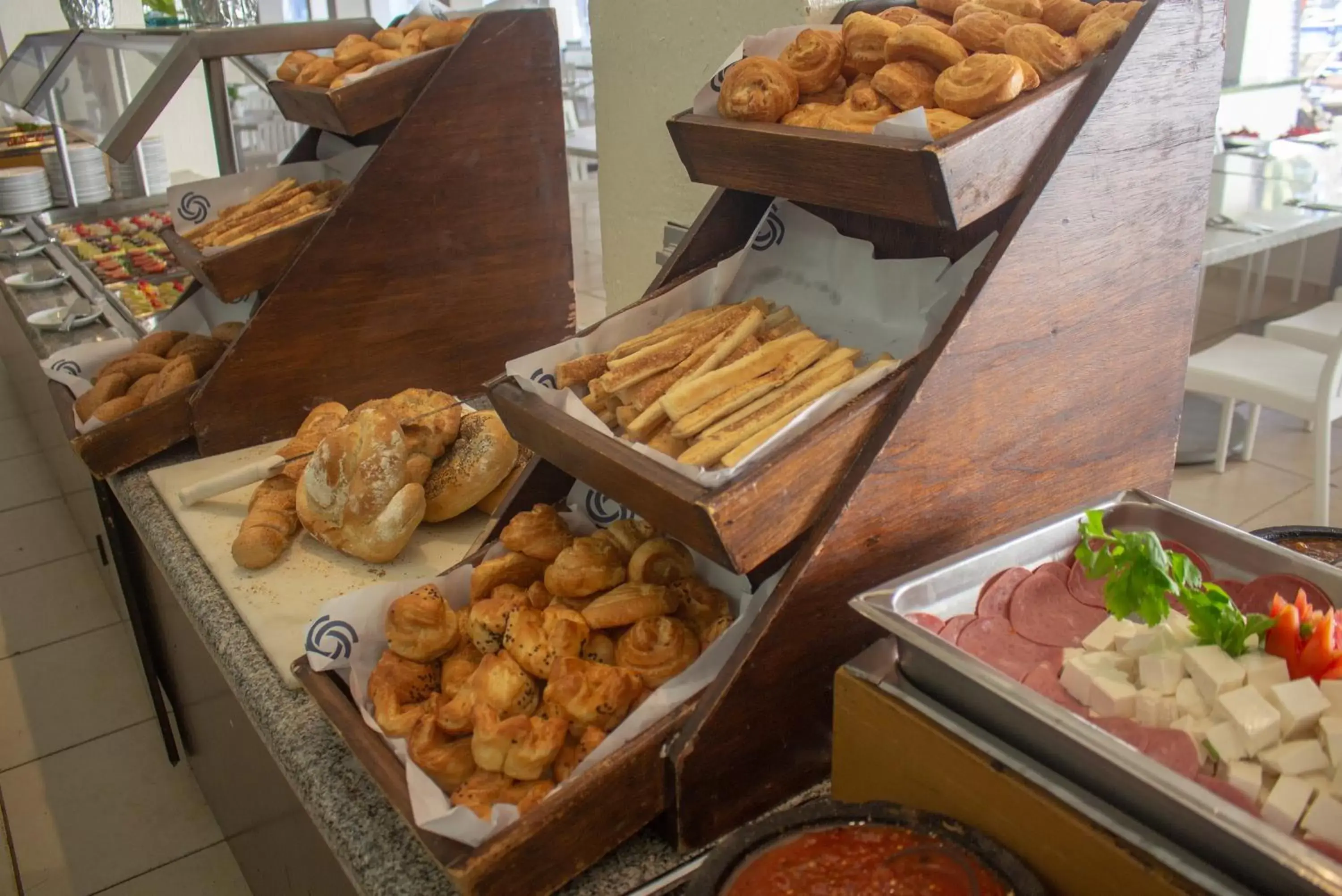 Buffet breakfast, Food in Plaza Pelicanos Club Beach Resort All Inclusive