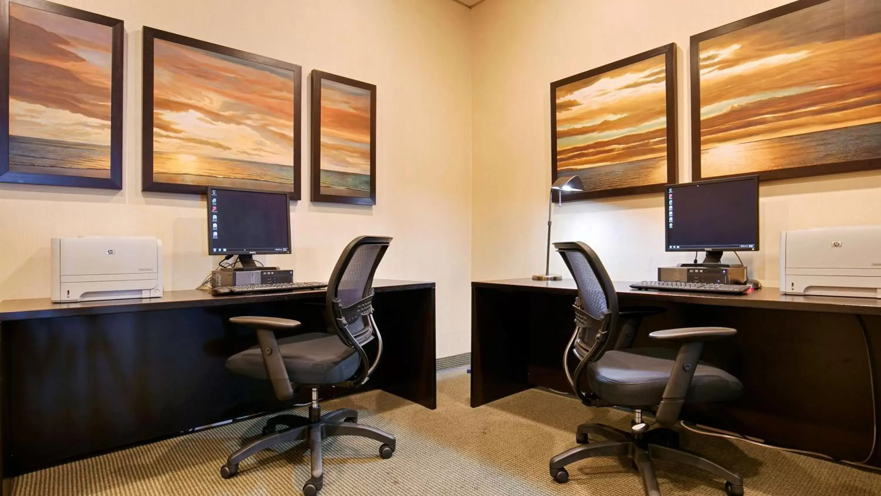 Business facilities, Business Area/Conference Room in Pacifica Lighthouse Hotel Trademark Collection by Wyndham