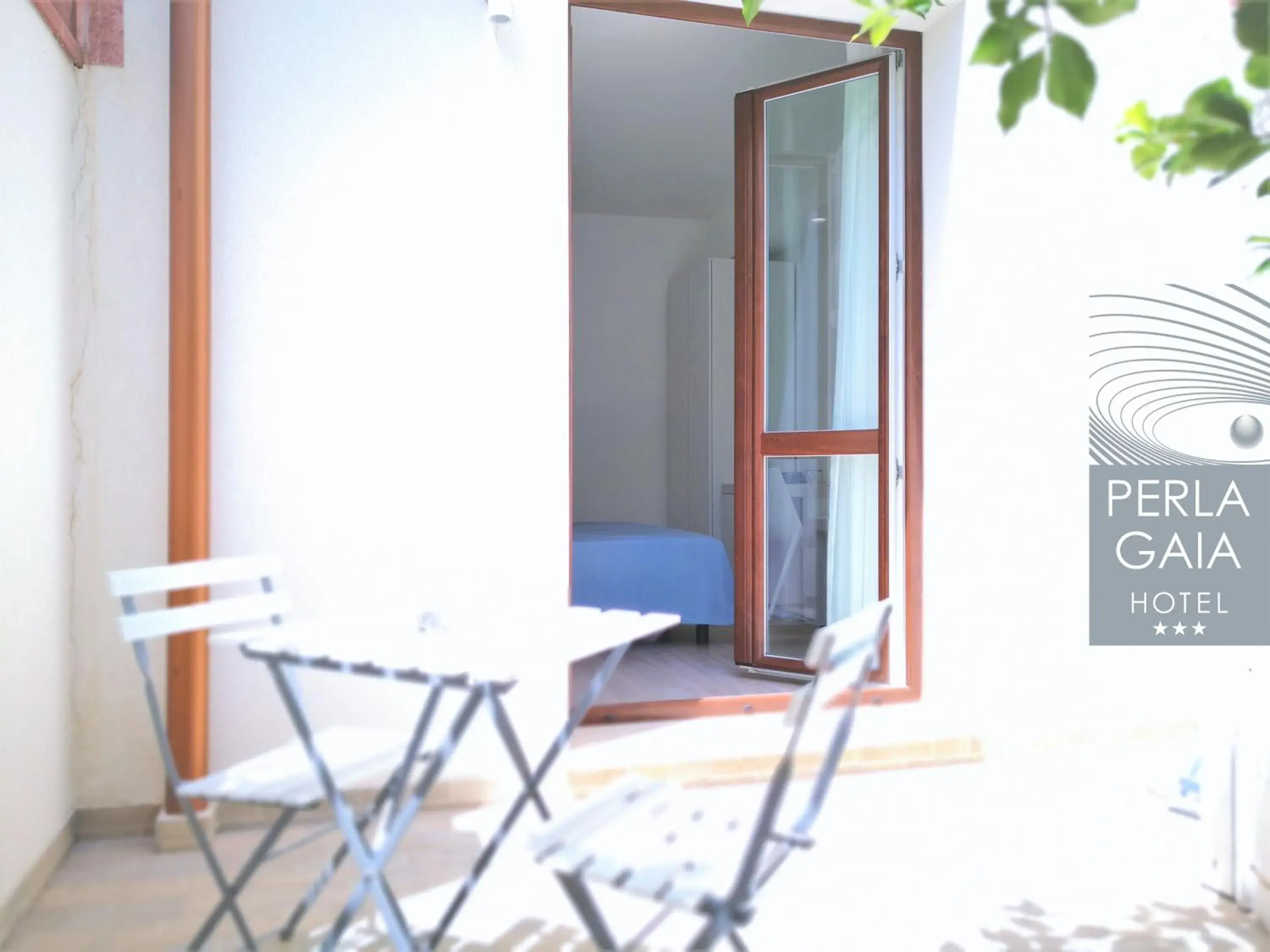 Patio in Hotel Perla Gaia