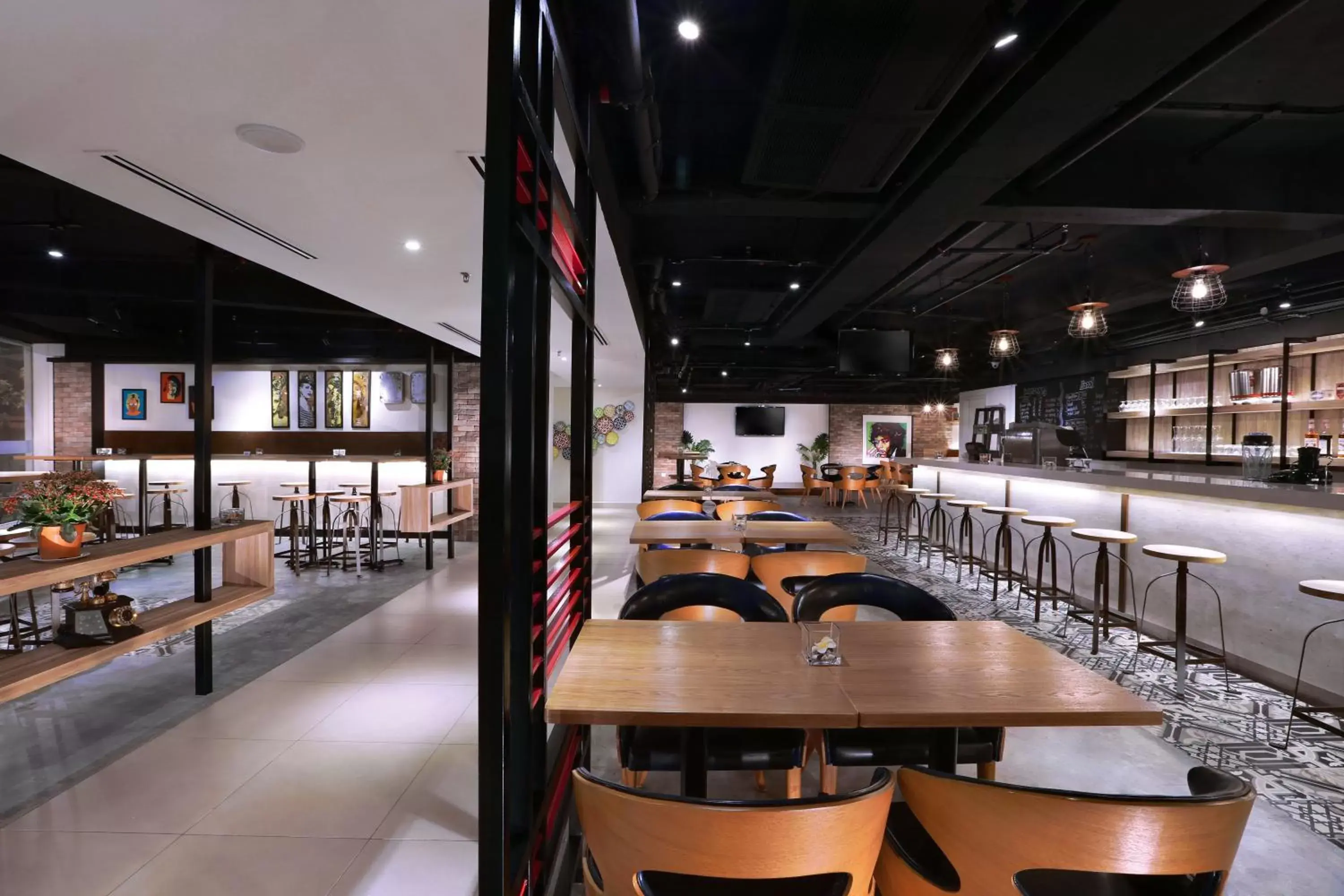 Lounge or bar, Restaurant/Places to Eat in Neo+ Penang