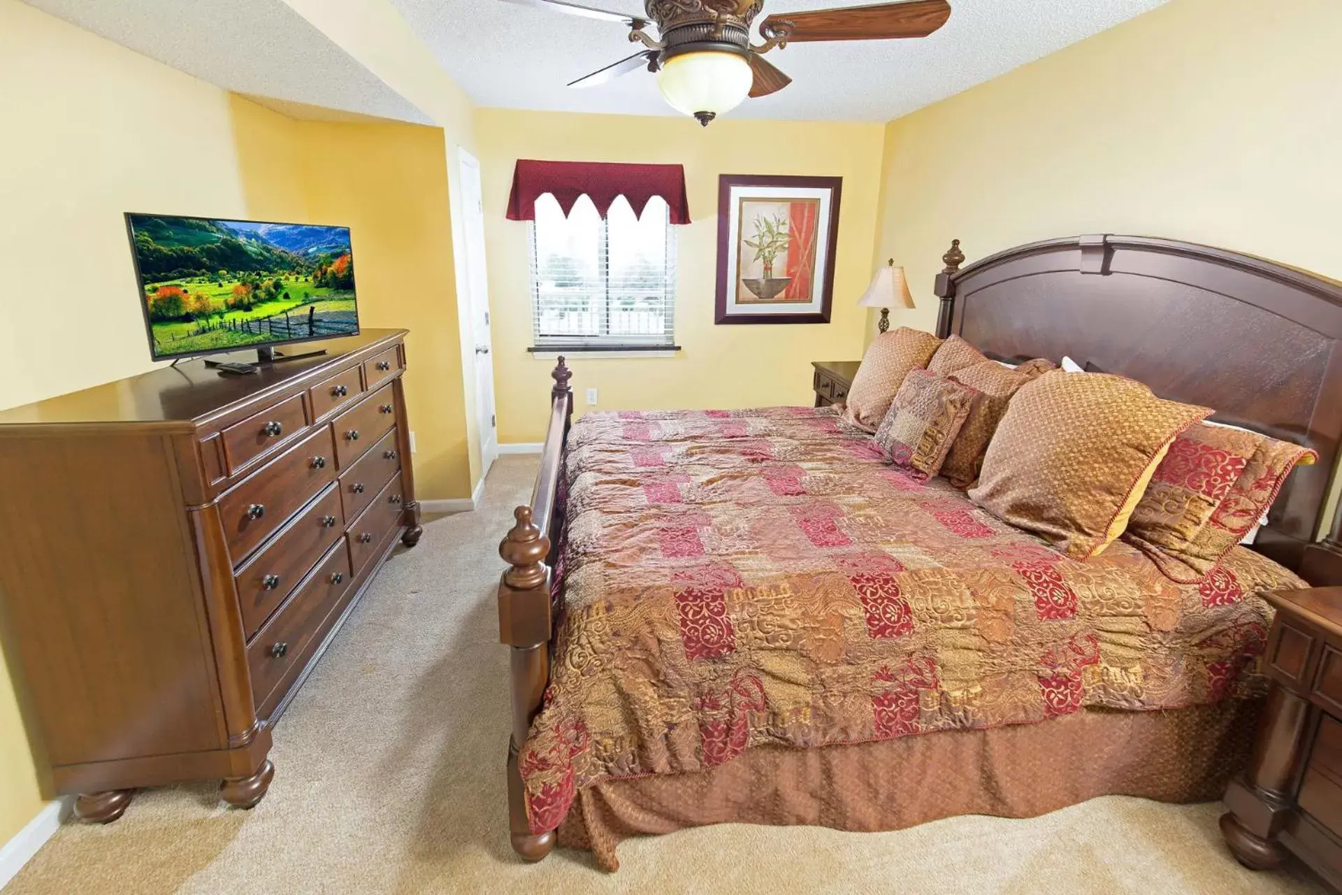 Bedroom, Bed in Barefoot Resort Golf & Yacht Club Villas