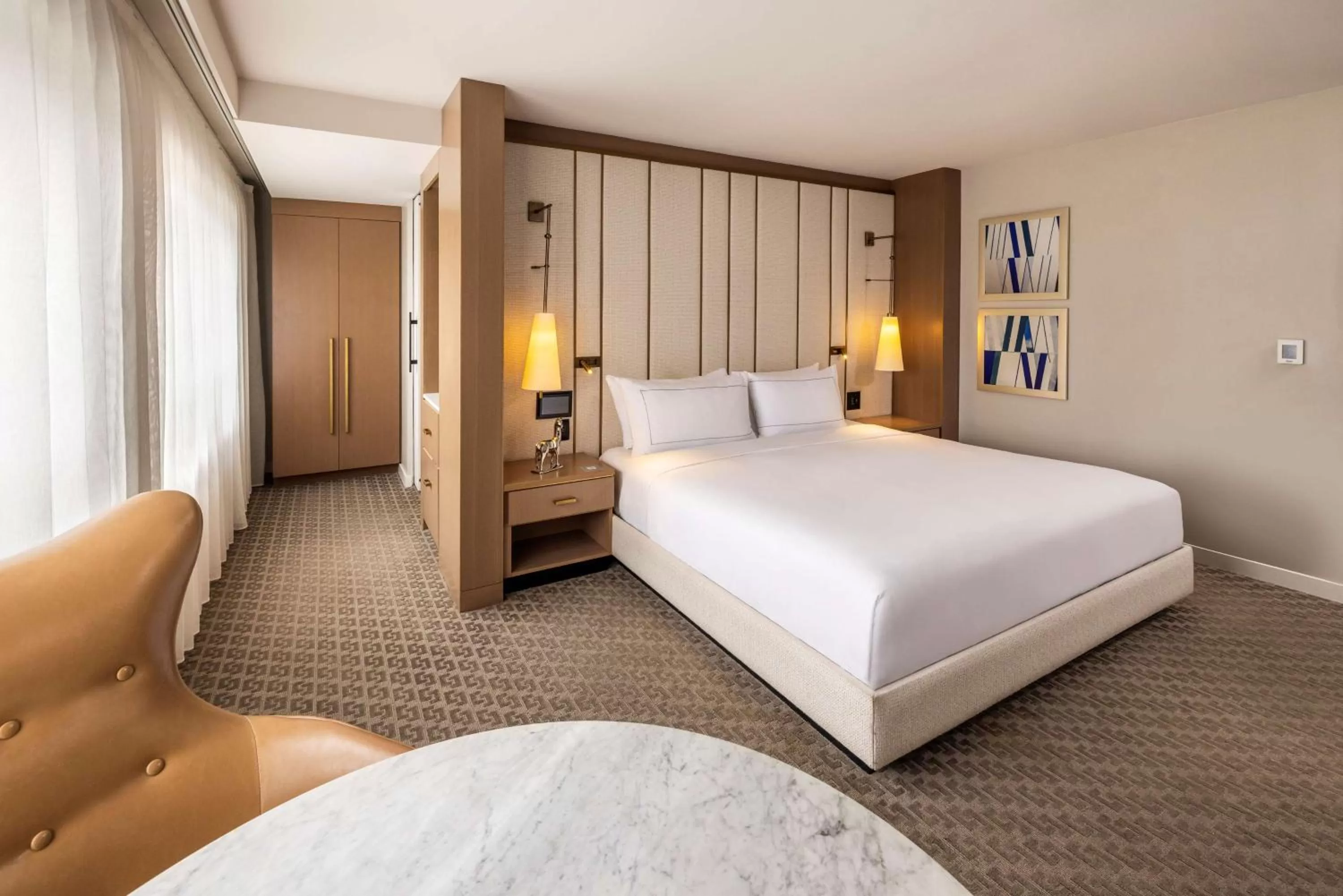 Bed in The Statler Dallas, Curio Collection By Hilton