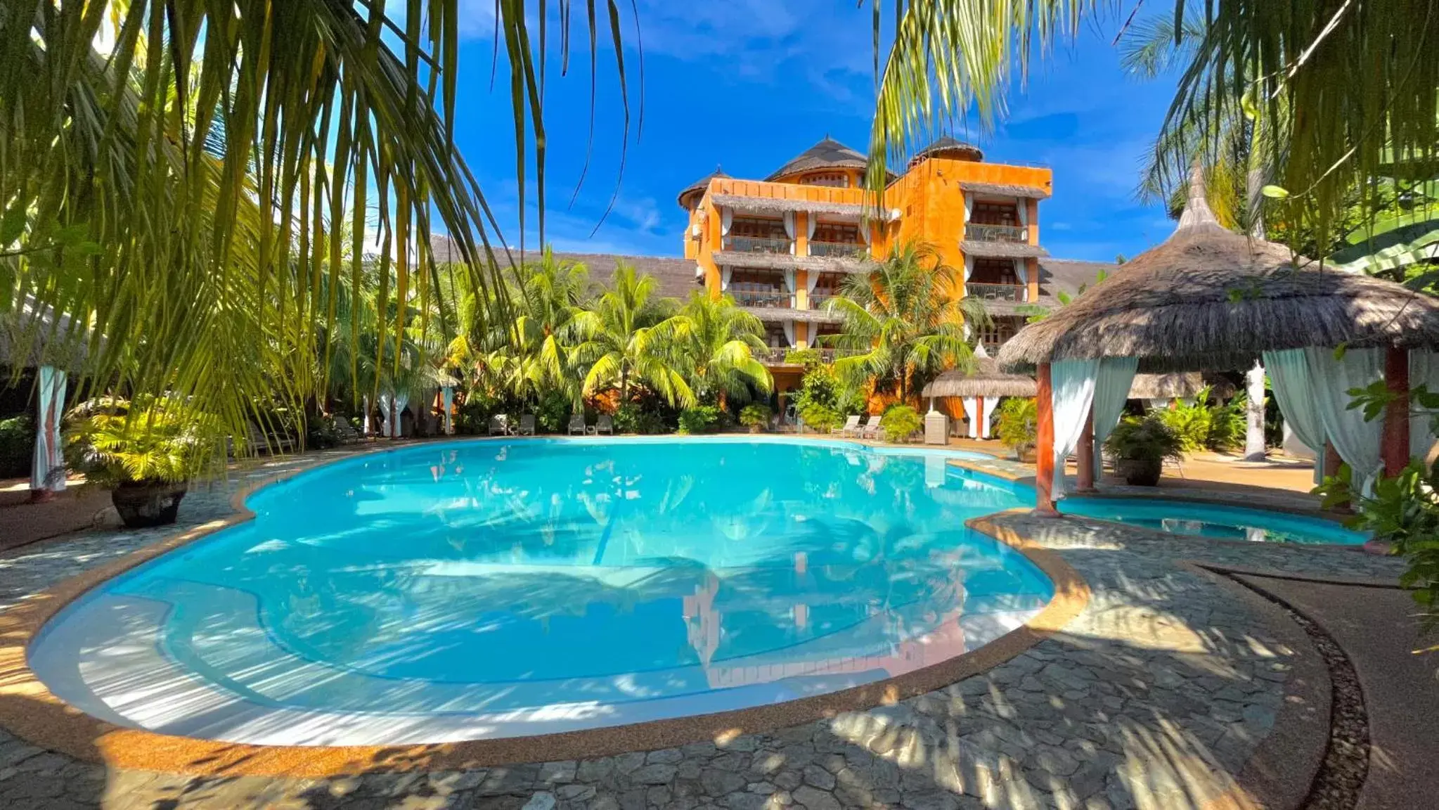 Swimming Pool in Coco Grove Beach Resort, Siquijor Island