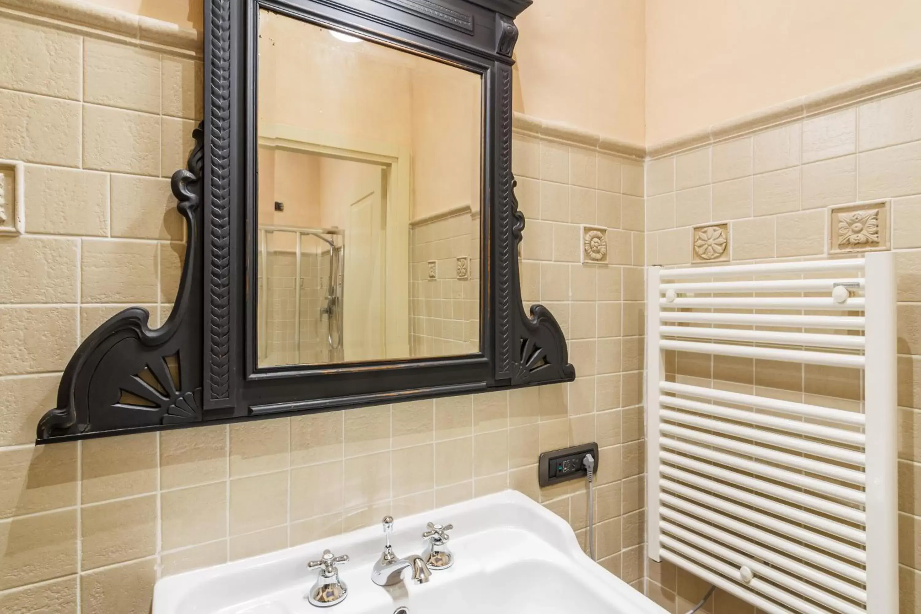 Bathroom in Dimora Storica Palazzo Puccini