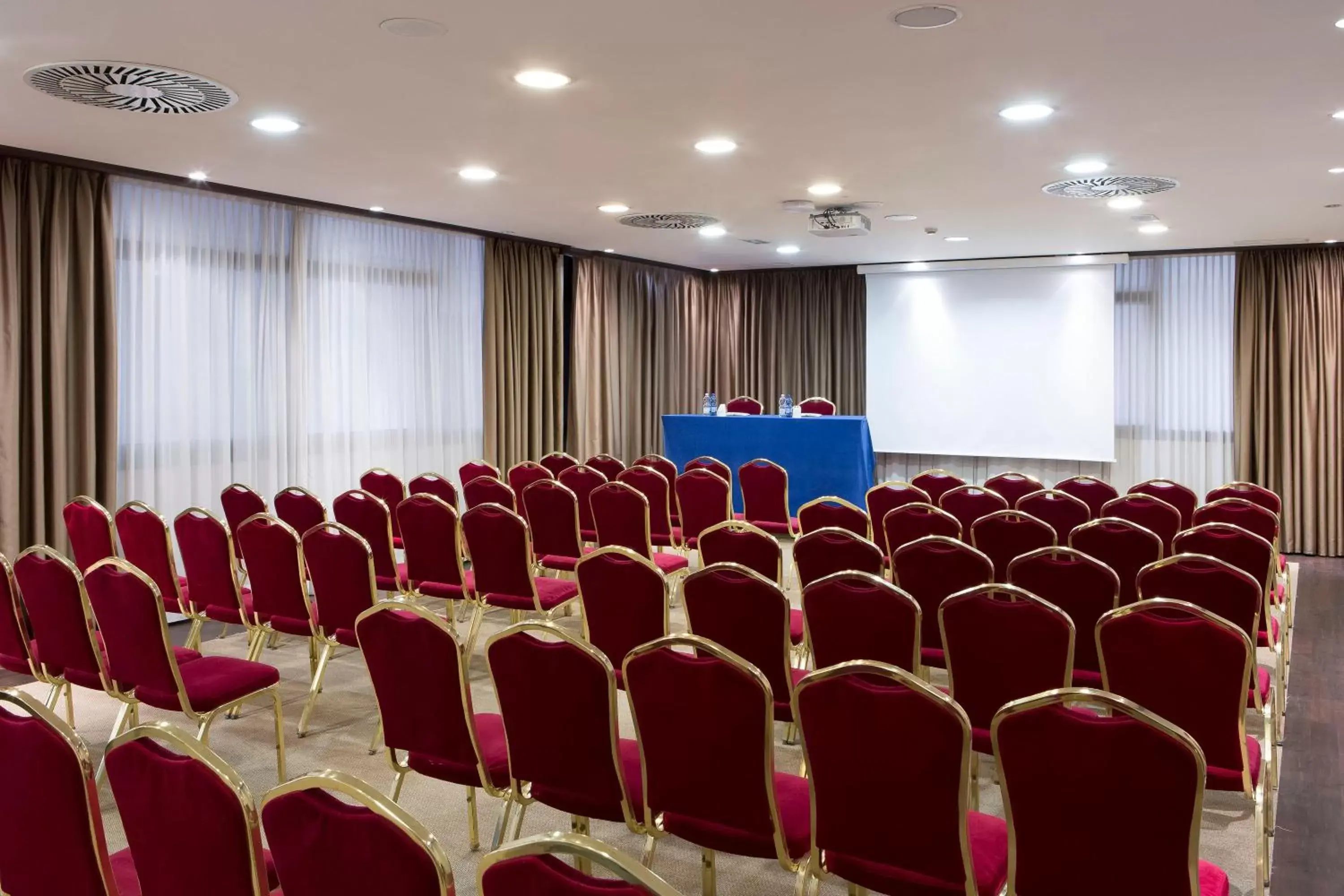 Meeting/conference room in Best Western Plus Tower Hotel Bologna