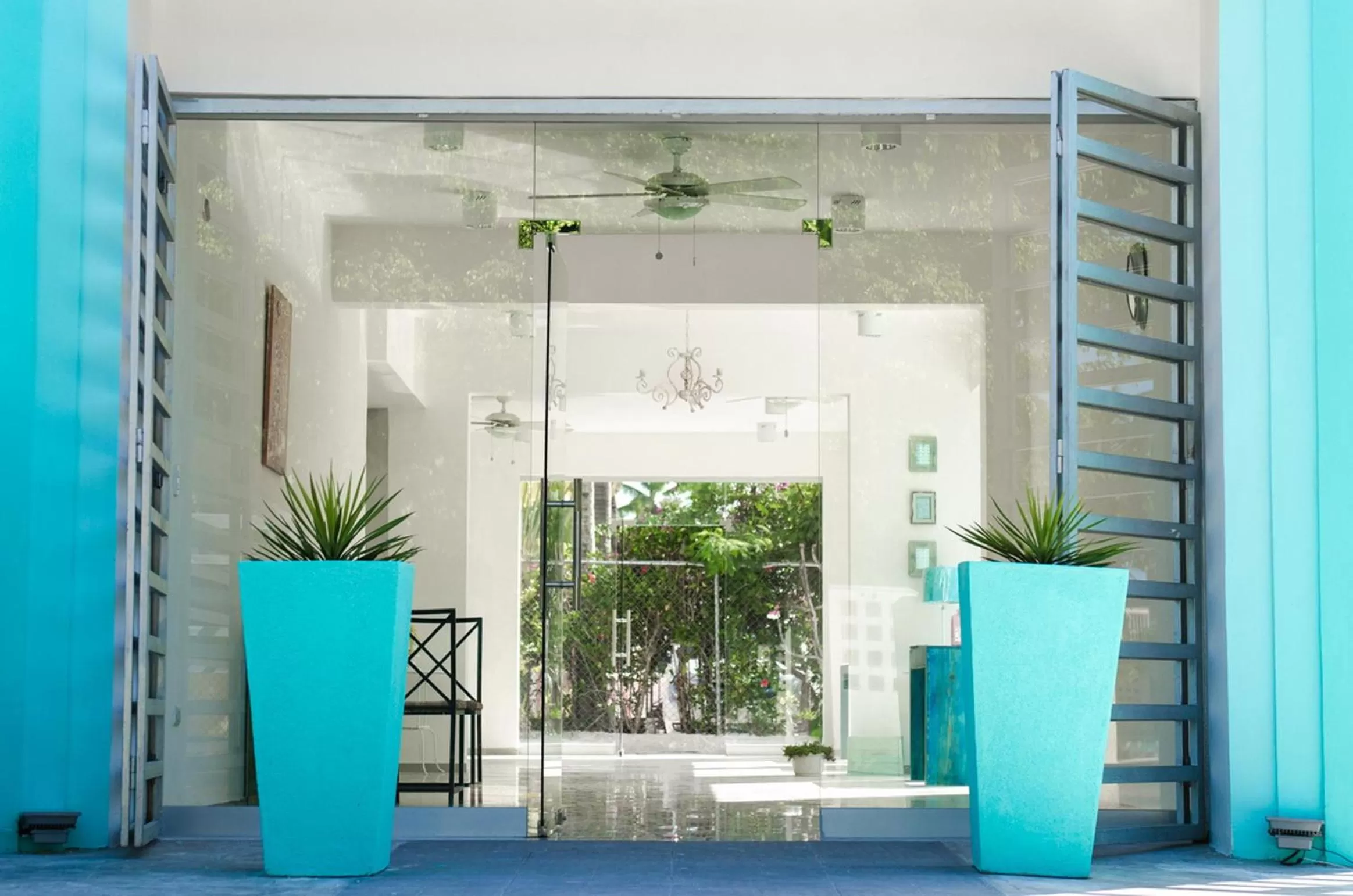 Facade/entrance in Art Villa Dominicana