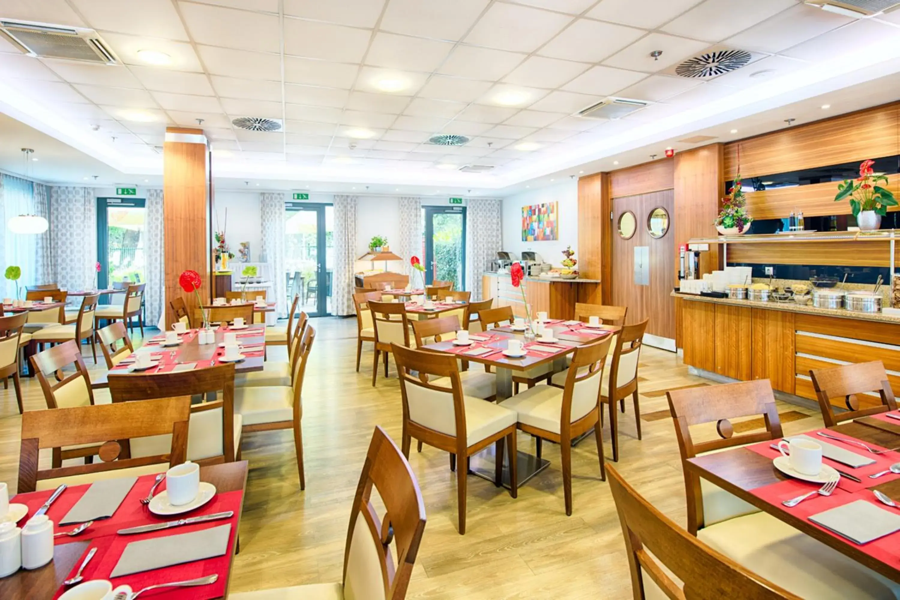 Restaurant/Places to Eat in Achat Premium Hotel Budapest
