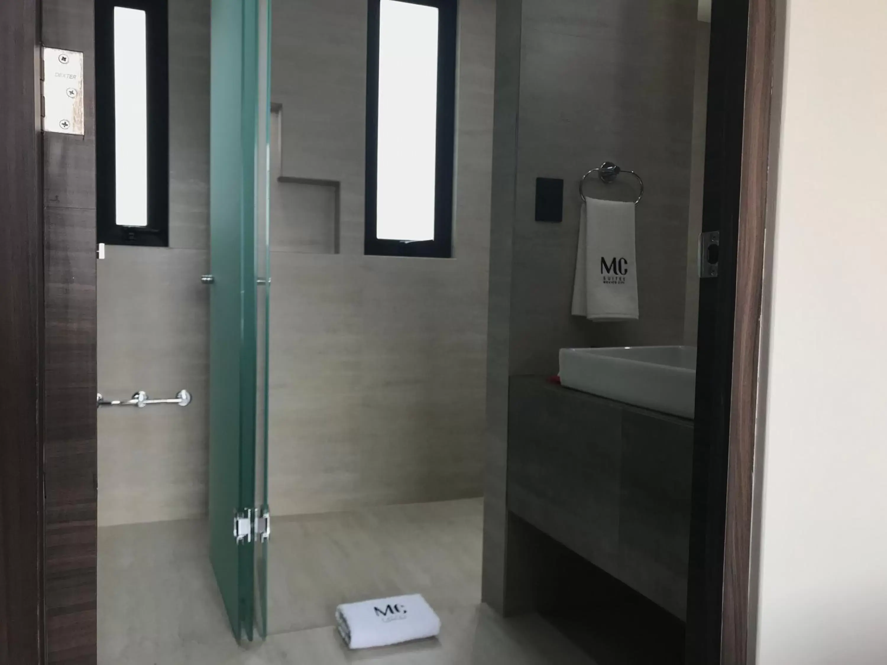 Shower, Bathroom in MC Suites Mexico City