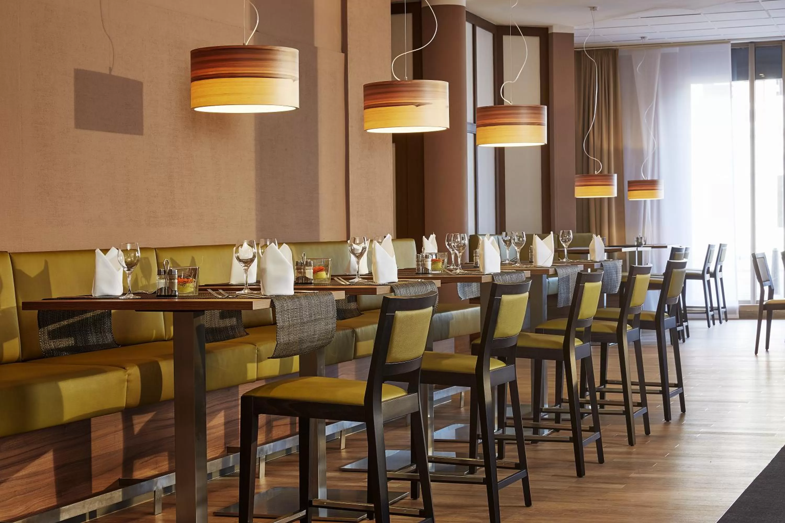 Restaurant/places to eat in H4 Hotel Hamburg Bergedorf, Trademark Collection by Wyndham