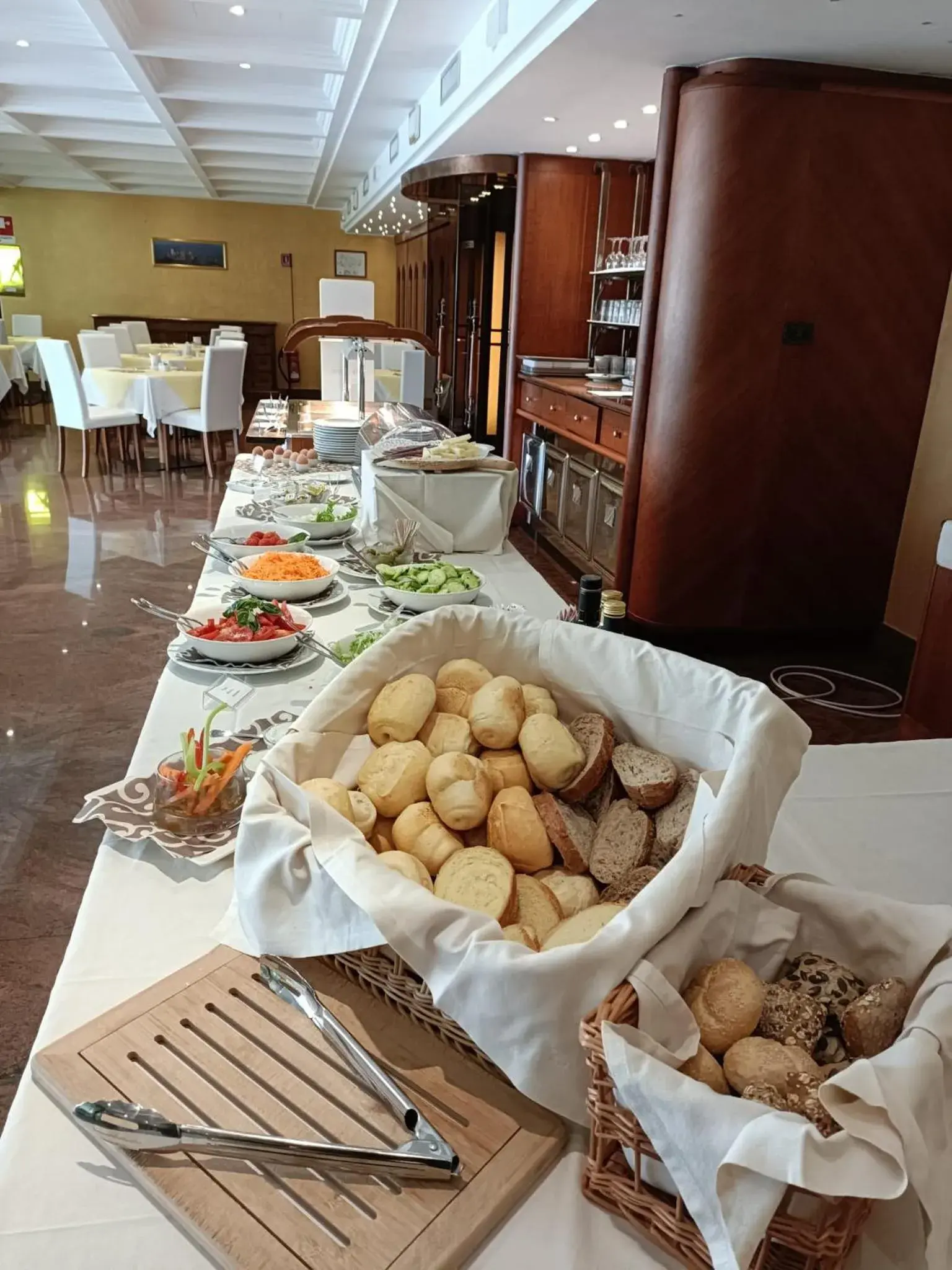 Food and drinks in Hotel Falcone