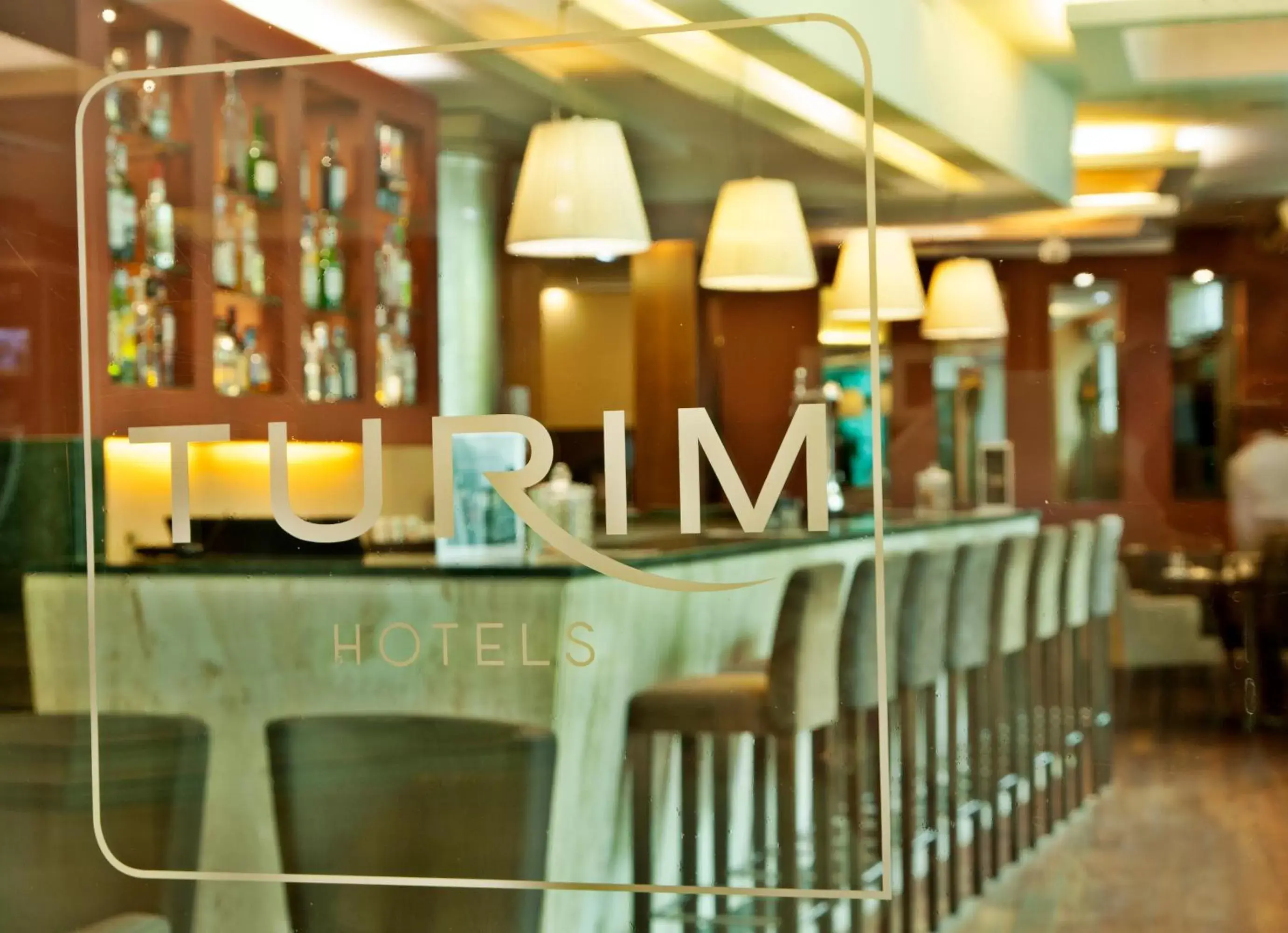 Lobby or reception, Lounge/Bar in TURIM Europa Hotel