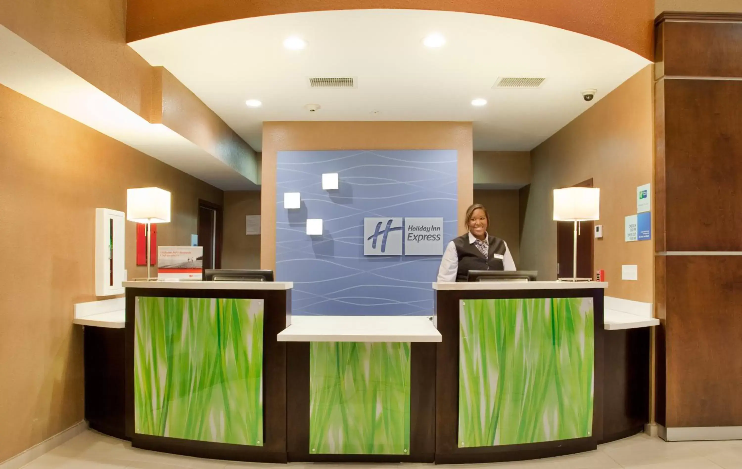 Property building, Lobby/Reception in Holiday Inn Express & Suites St Louis Airport, an IHG Hotel