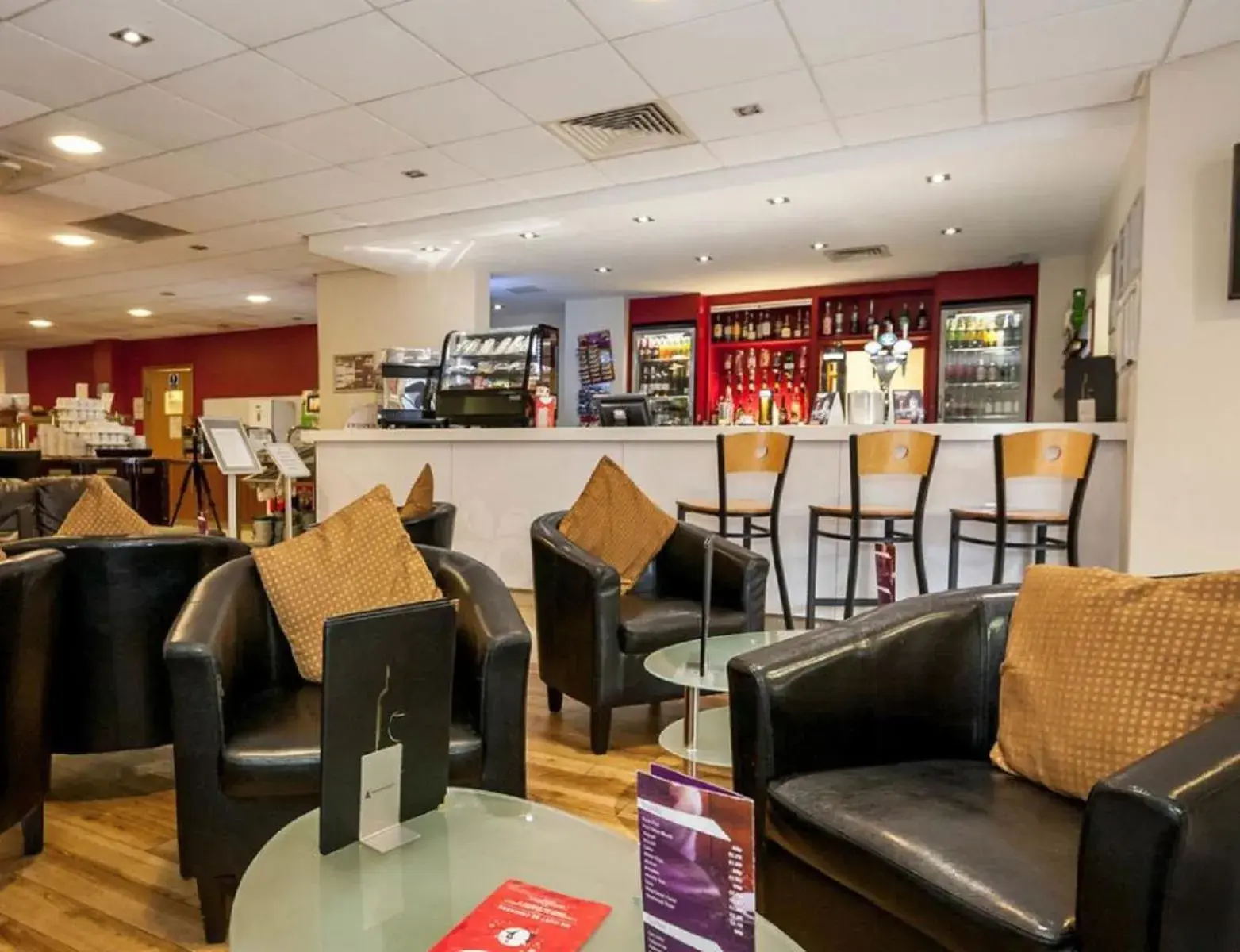 Lounge or bar, Restaurant/Places to Eat in Britannia Edinburgh Hotel
