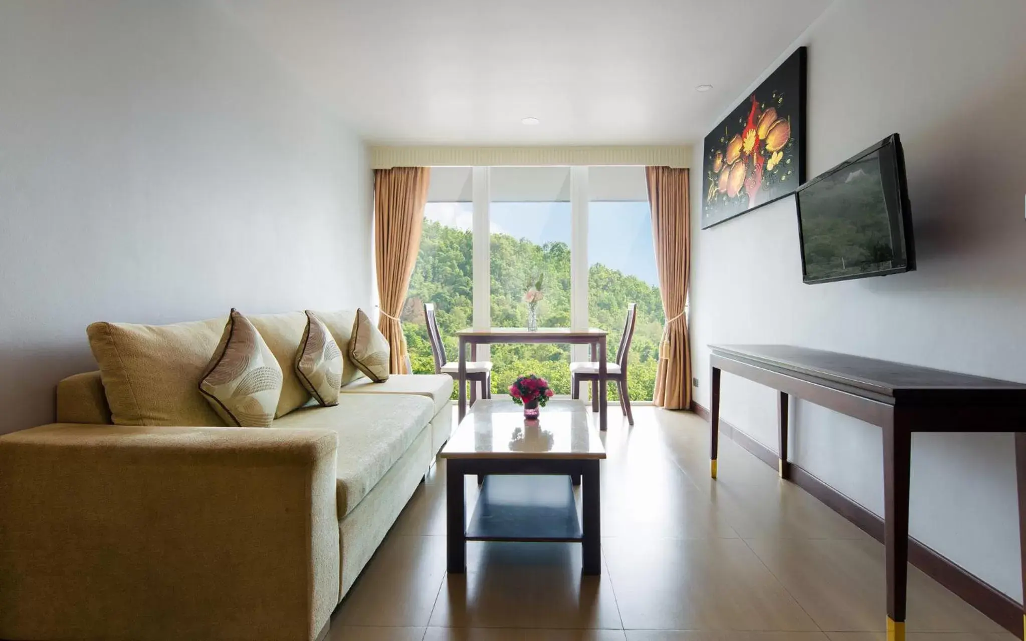 Living room, Seating Area in Aiyara Grand Hotel