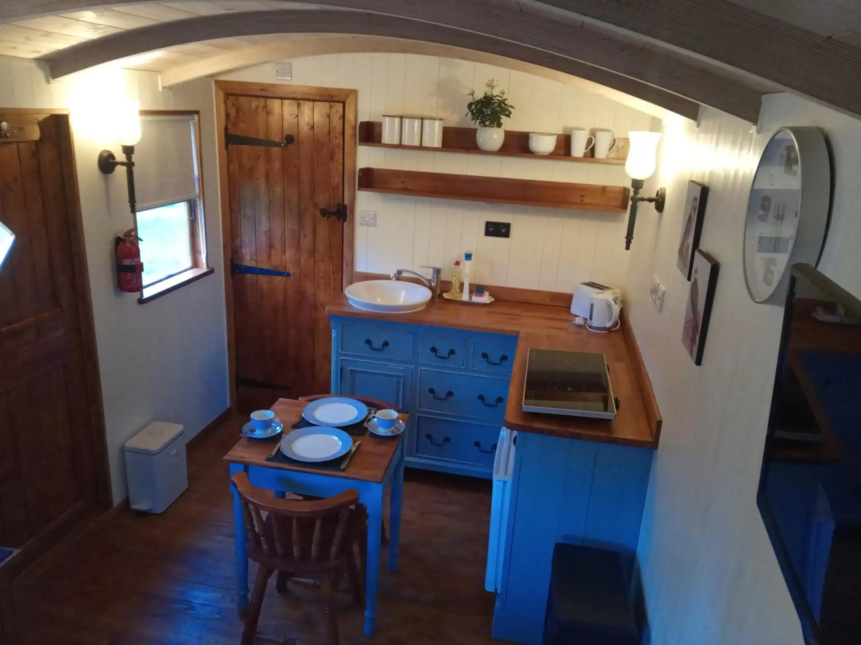 Kitchen or kitchenette, Kitchen/Kitchenette in Highfields Holidays bed & breakfast