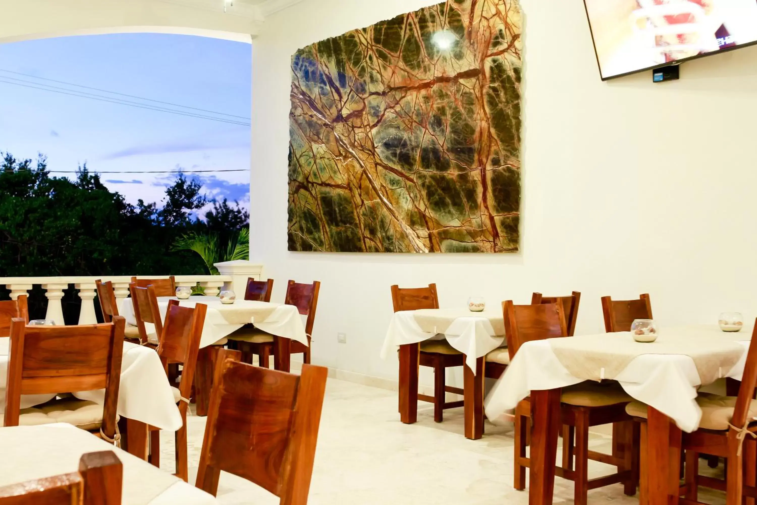 Restaurant/Places to Eat in Cielo Maya Beach Tulum