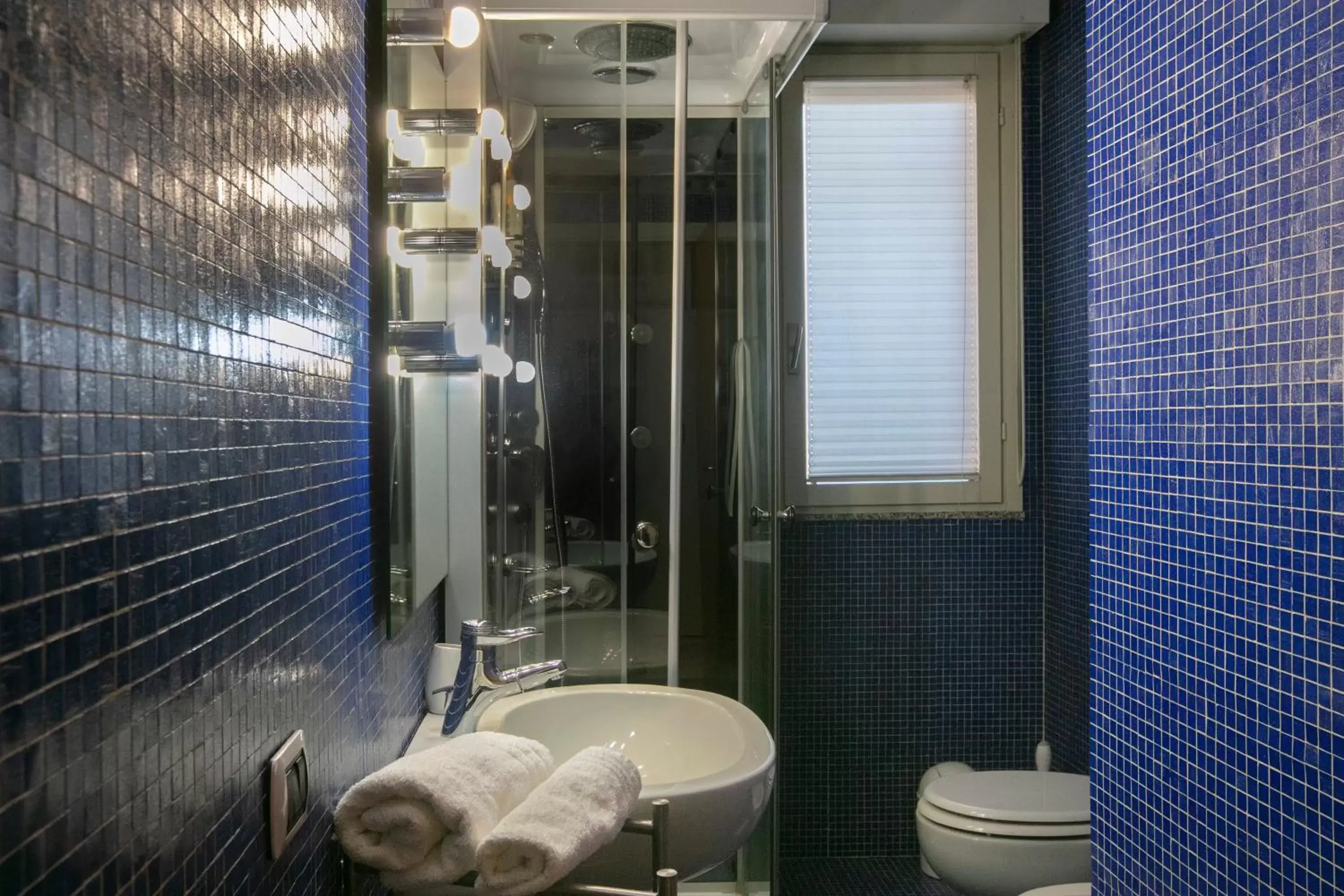 Shower, Bathroom in Giardini e Mare