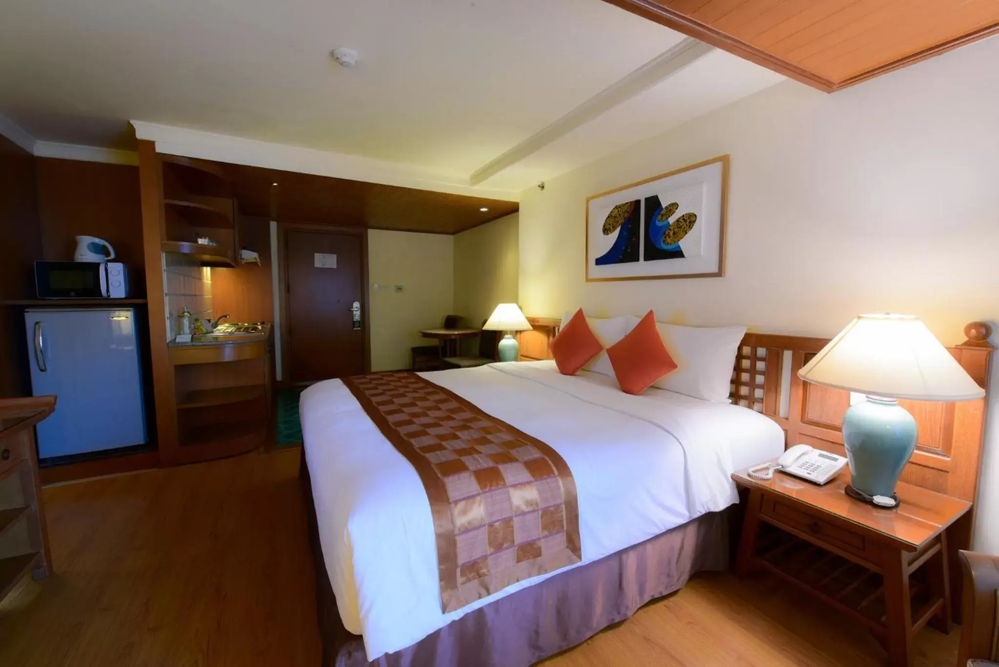 Bedroom, Bed in Silom Serene A Boutique Hotel - SHA Extra Plus