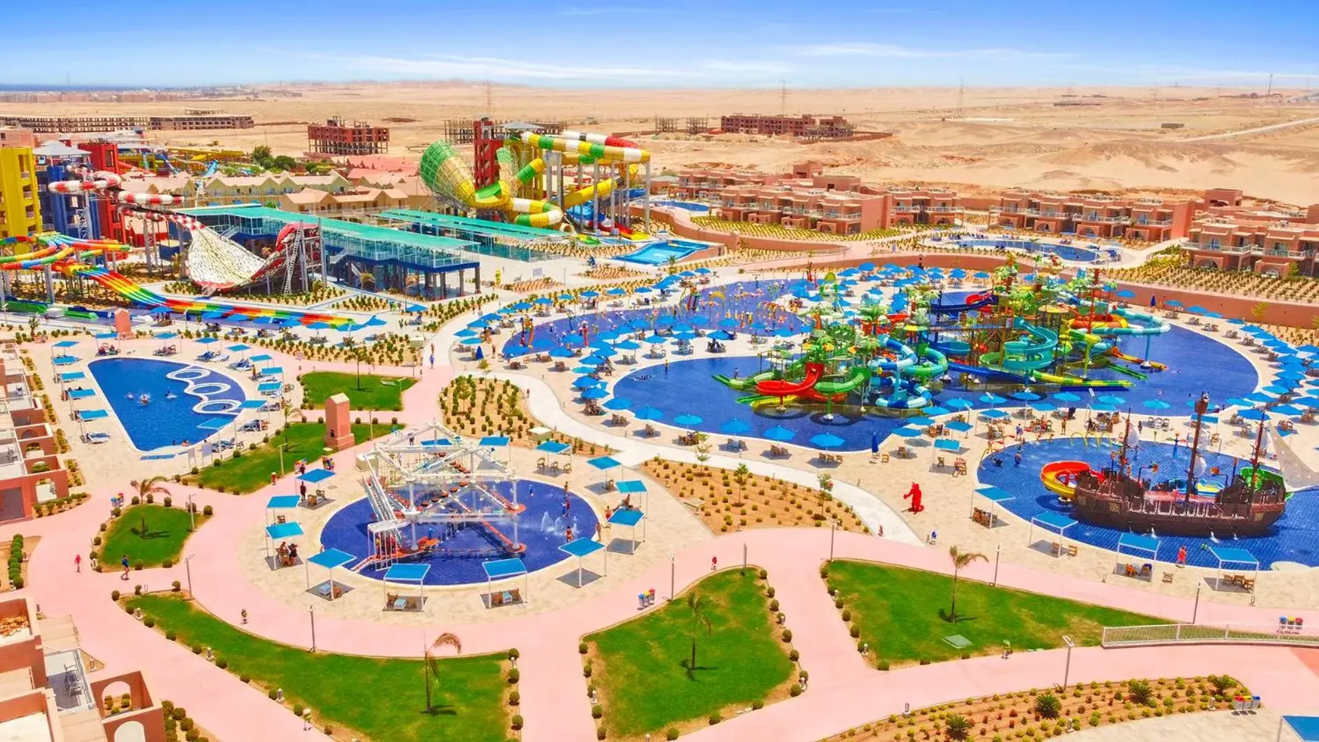 Bird's eye view, Bird's-eye View in Pickalbatros Jungle Aqua Park - Neverland Hurghada