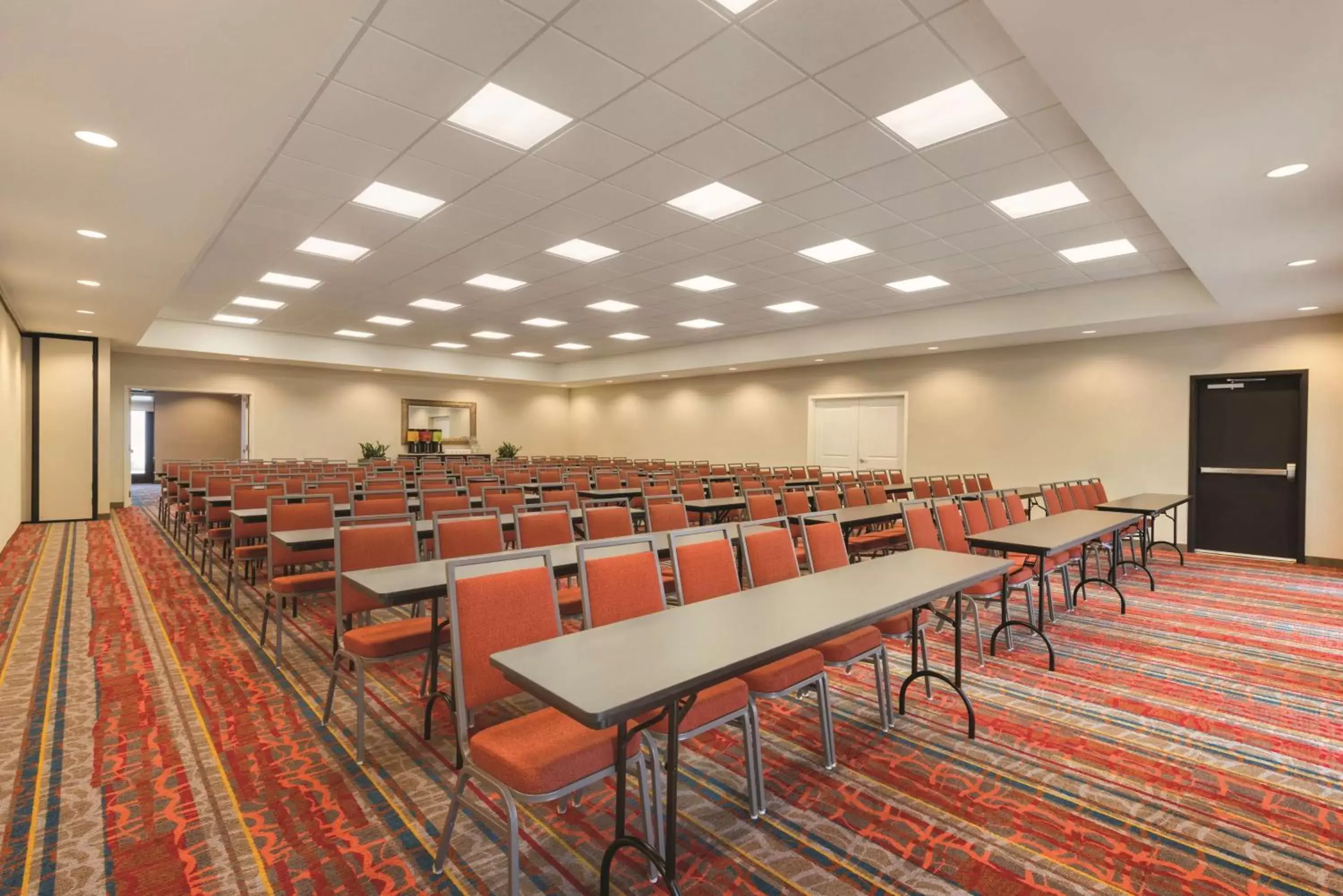 Meeting/conference room in Home2 Suites by Hilton Parc Lafayette