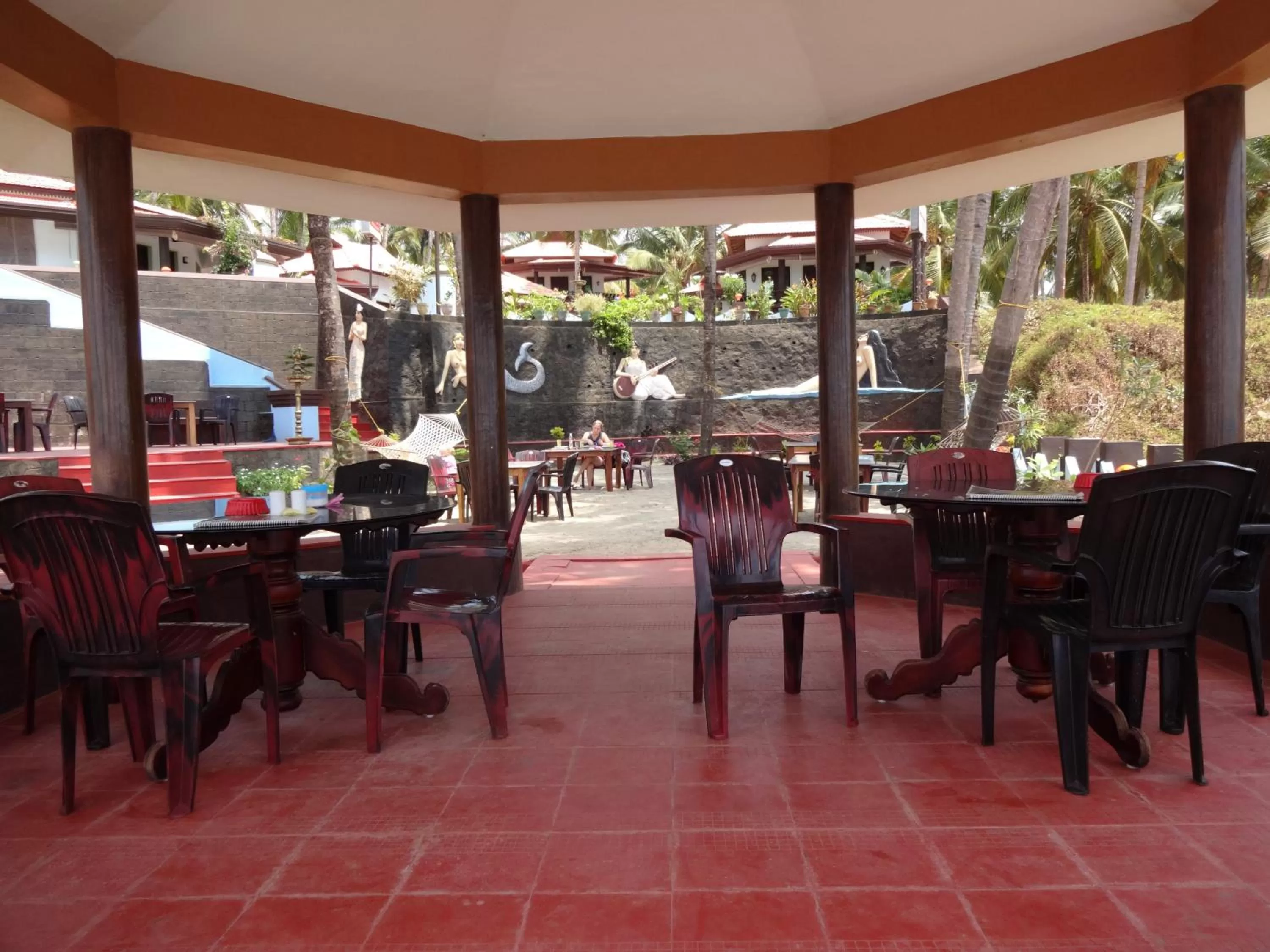 Restaurant/places to eat in Samsara Harmony Beach Resort