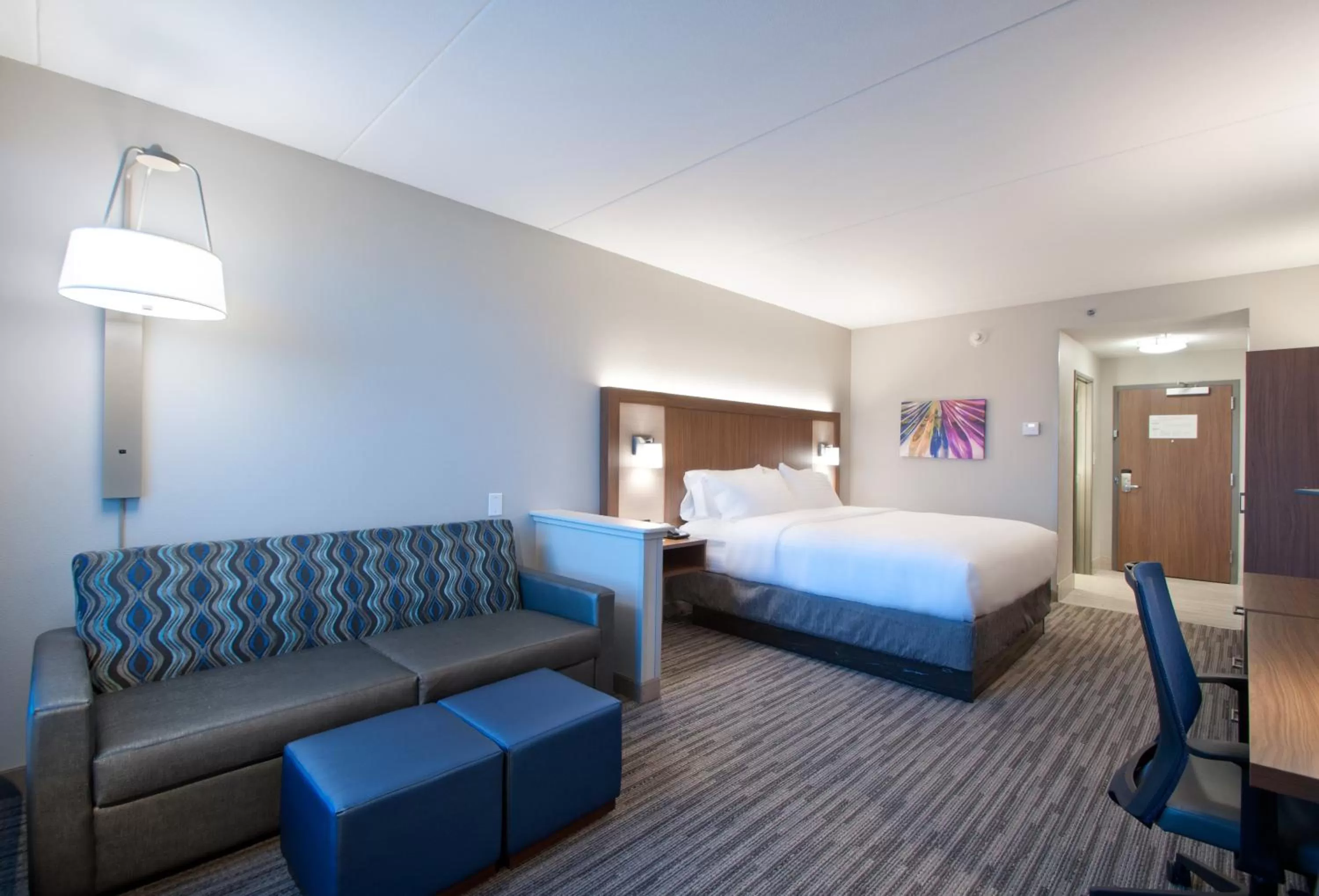 Photo of the whole room, Bed in Holiday Inn Express Quantico - Stafford by IHG