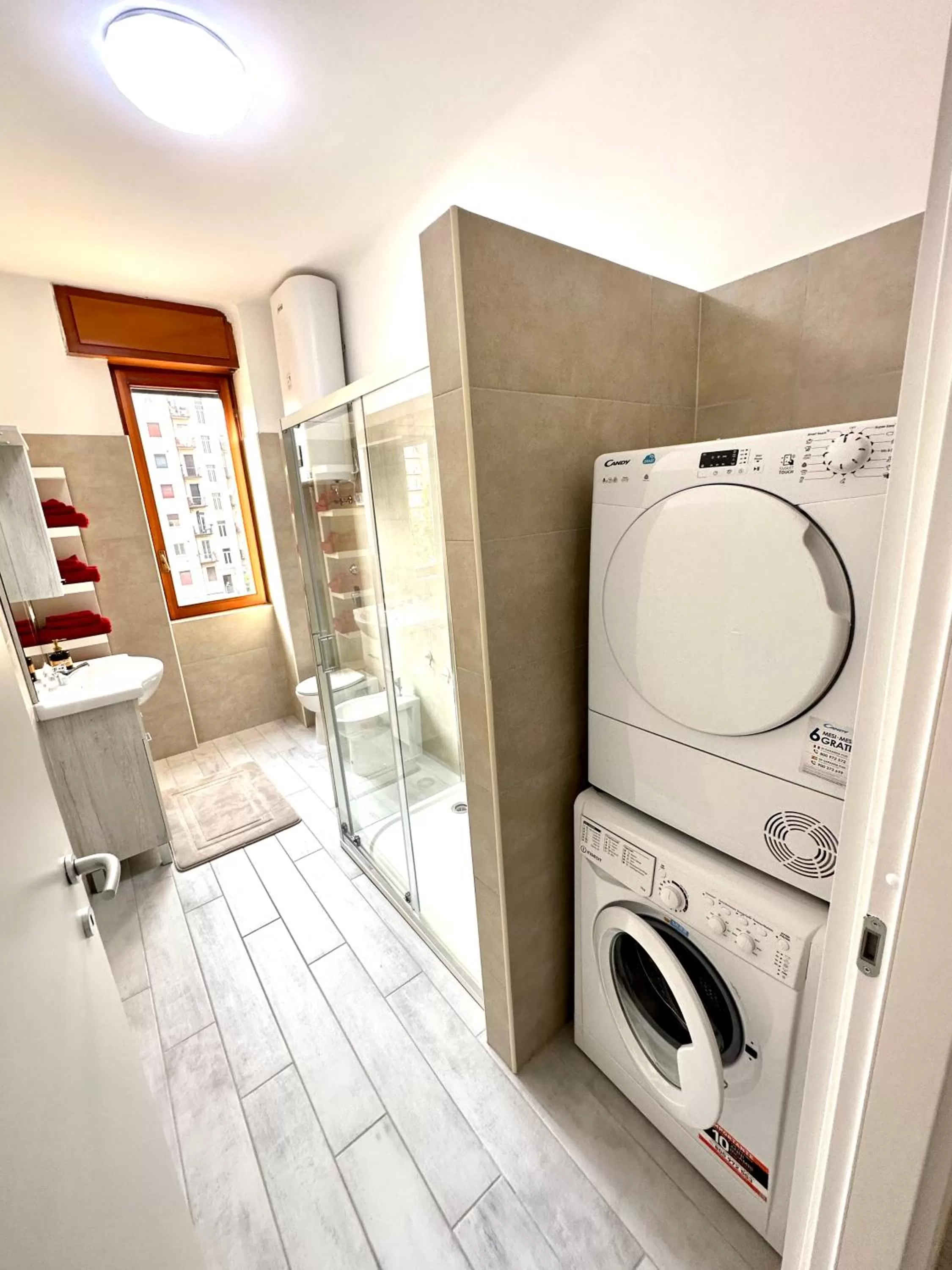 Bathroom in Marghespace zona stazione centrale stanza in nuovo appartamento 4 posti letto