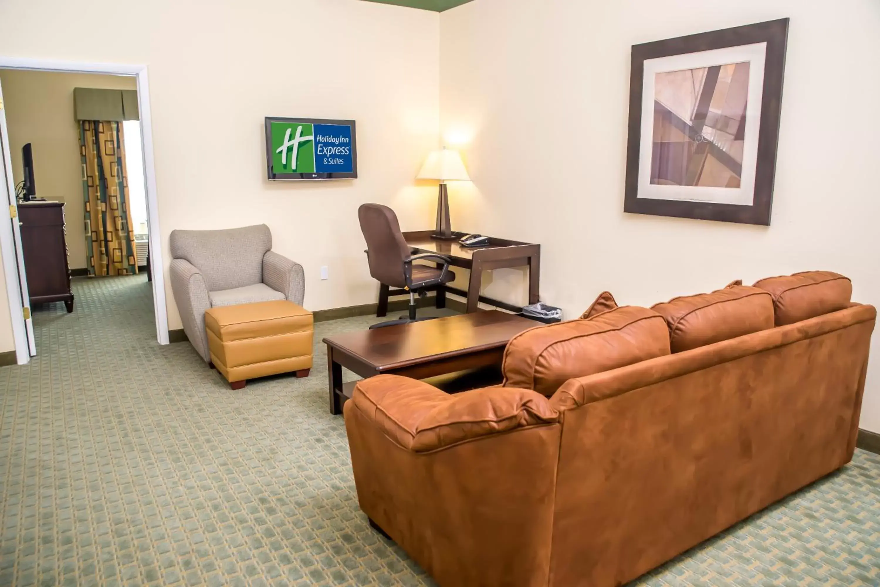 Photo of the whole room, Seating Area in Holiday Inn Express Hotel & Suites Cocoa, an IHG Hotel