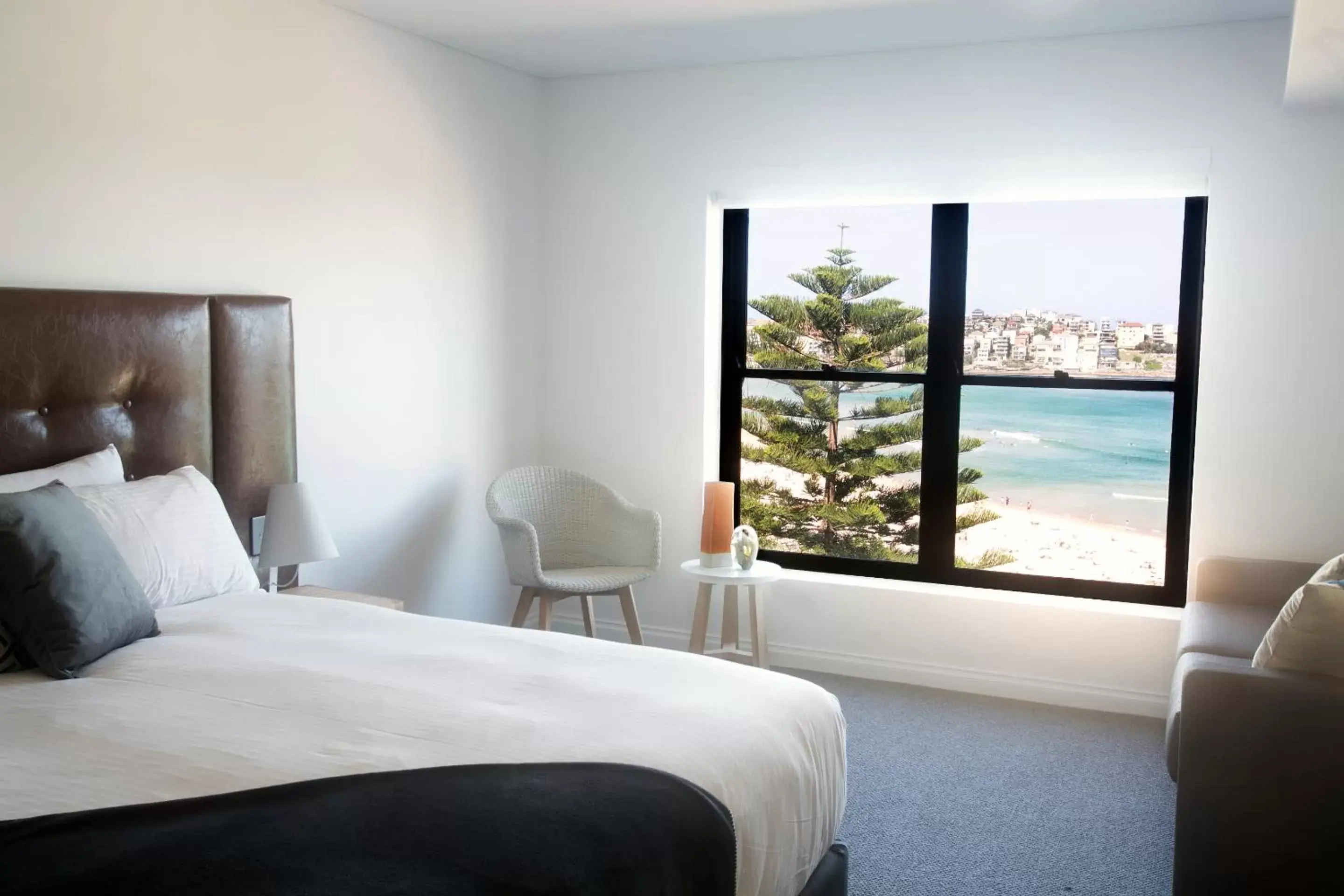 Sea view, Bed in Bondi 38 Serviced Apartments