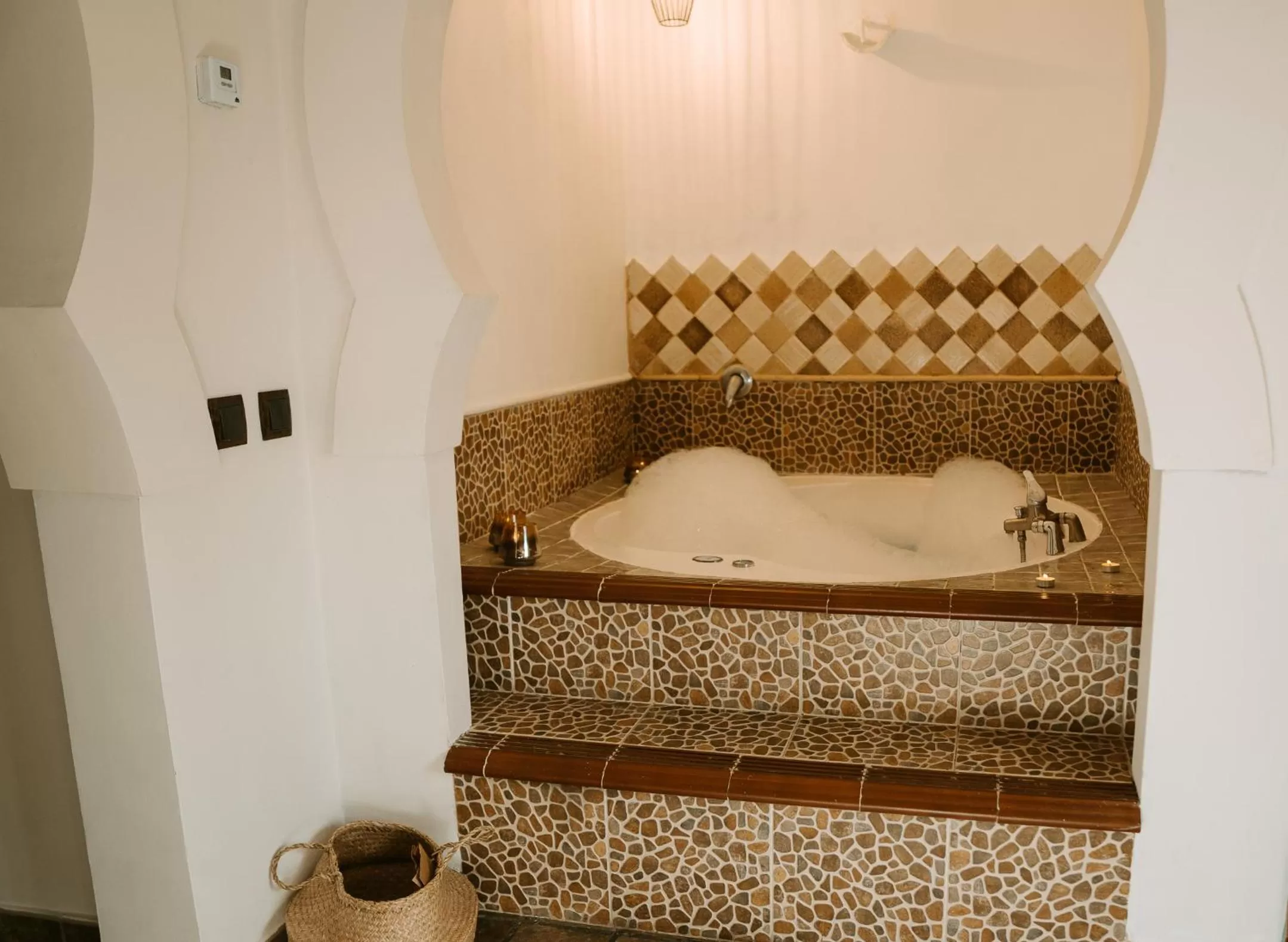 Hot Tub in Hospedería Ballesteros