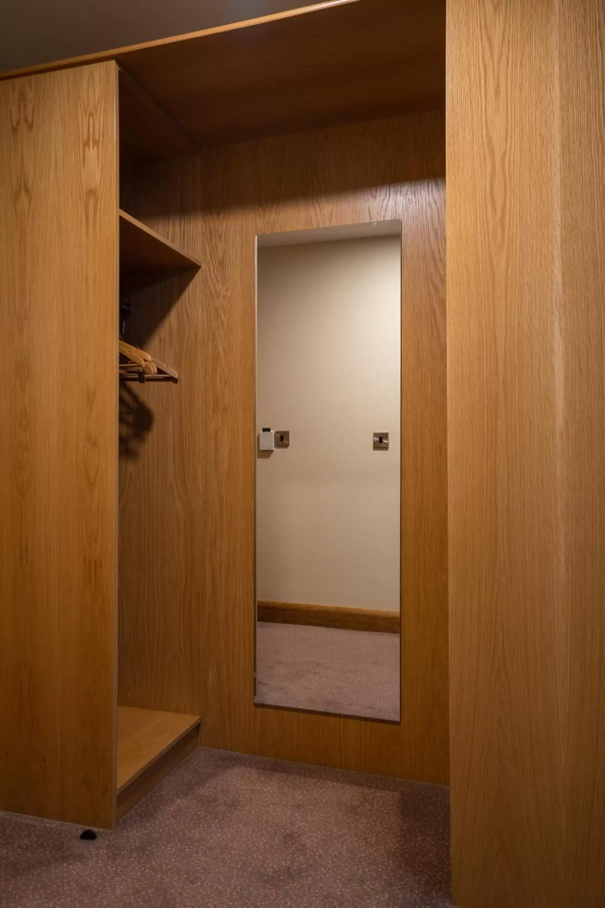 wardrobe, TV/Entertainment Center in Belmore Court & Motel