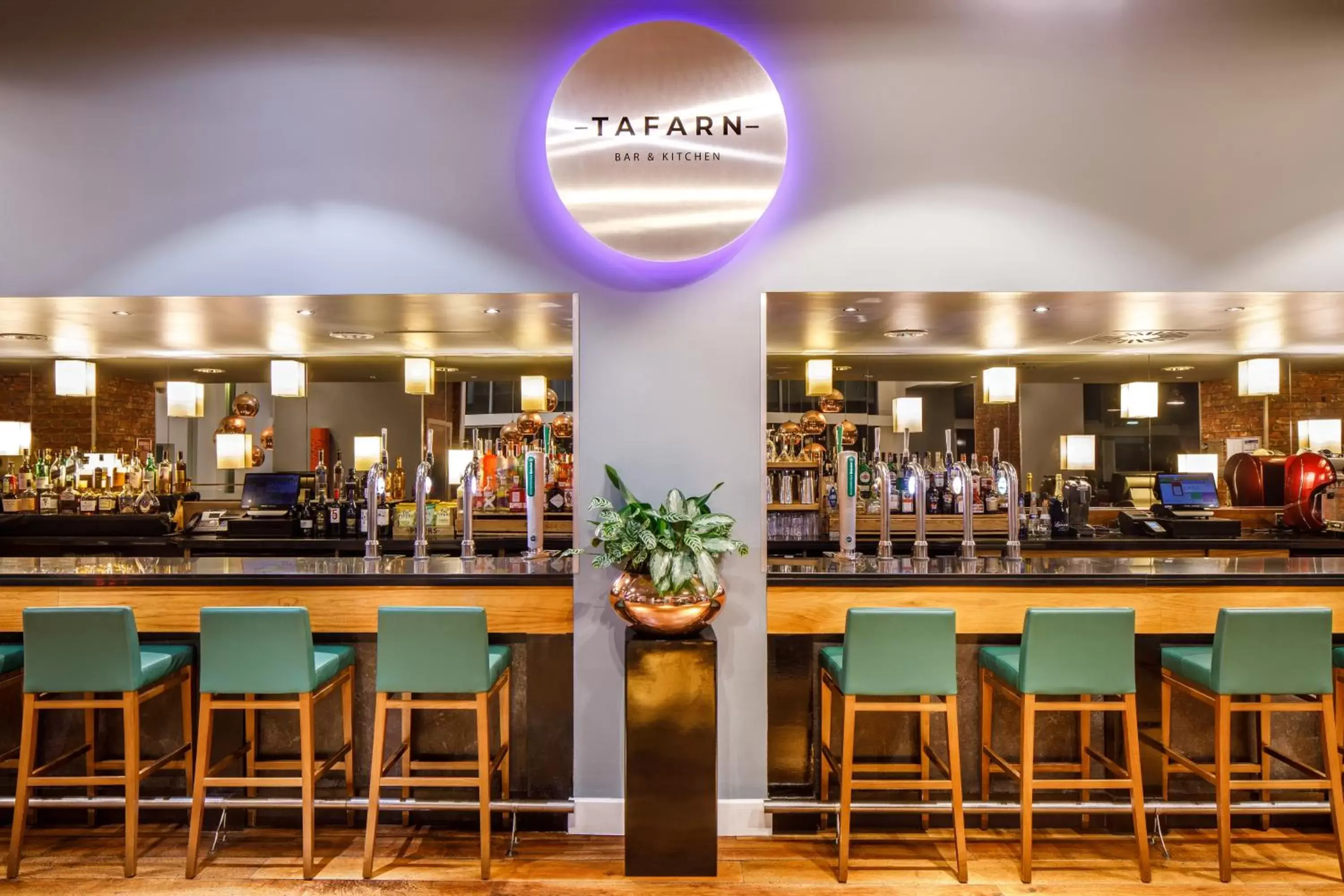 Lounge or bar, Lounge/Bar in Radisson Blu Hotel, Cardiff