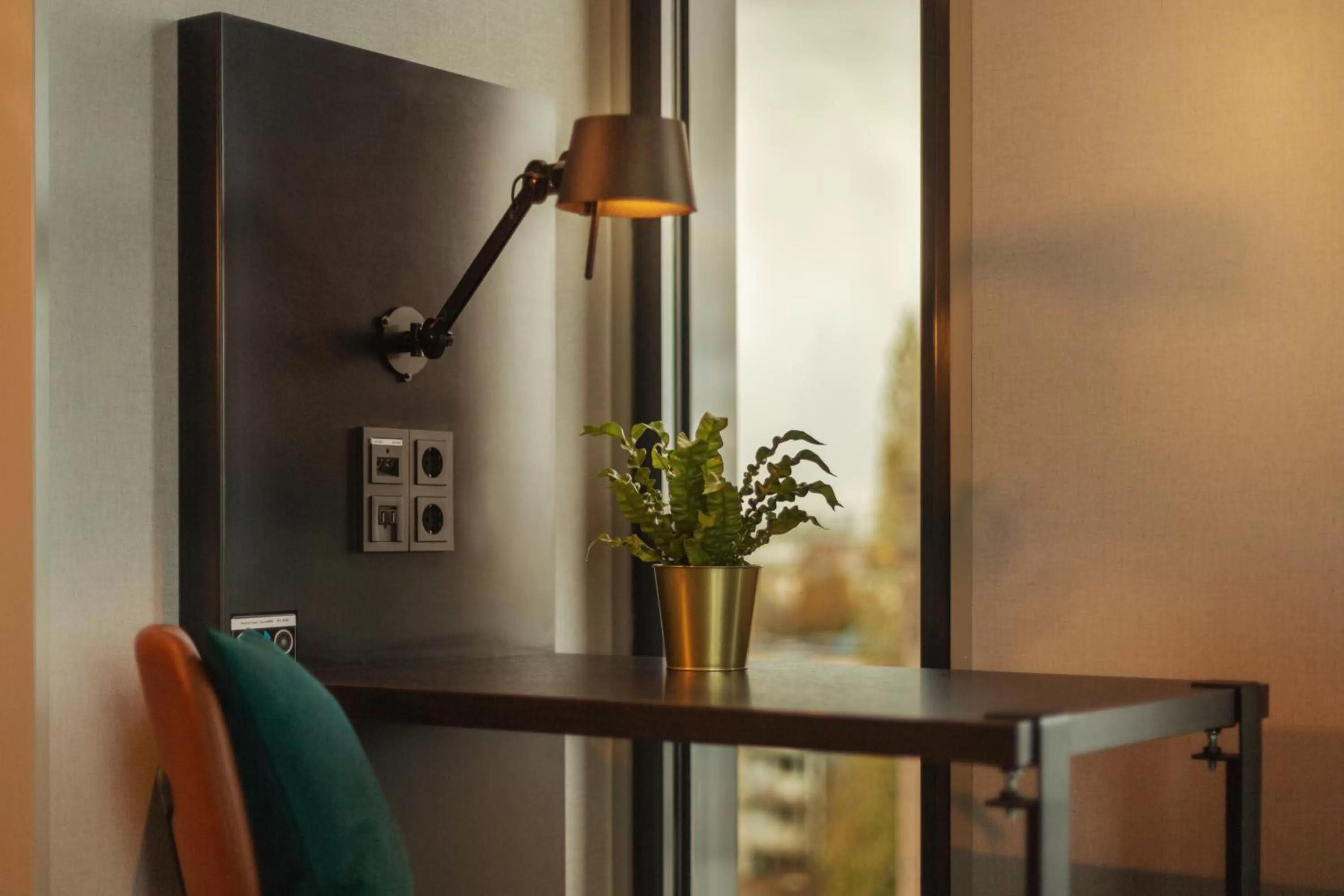 Bedroom in Holiday Inn - the niu, Fender Amsterdam