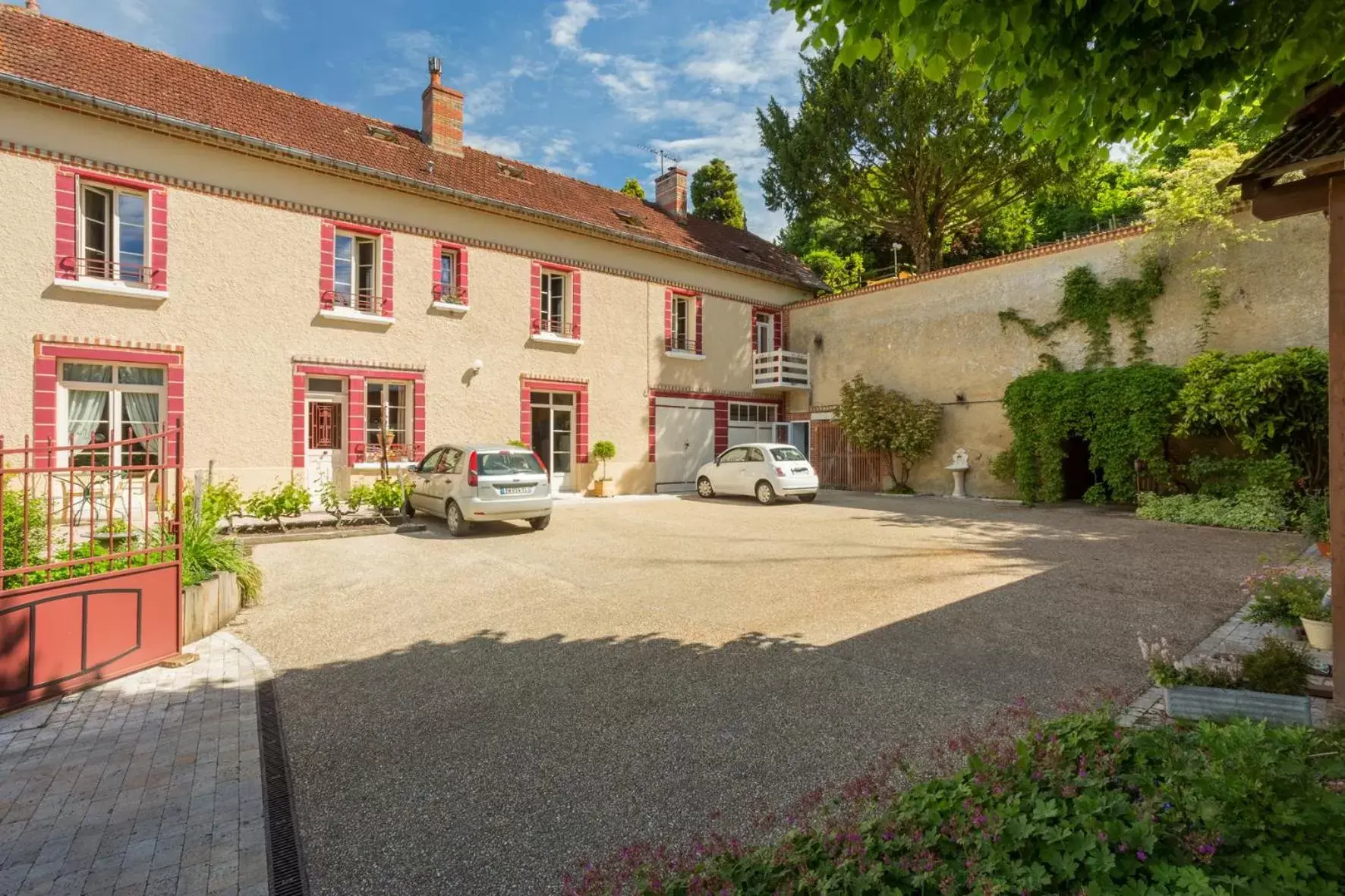 Property Building in Chambres d'hôtes - Domaine Gigou