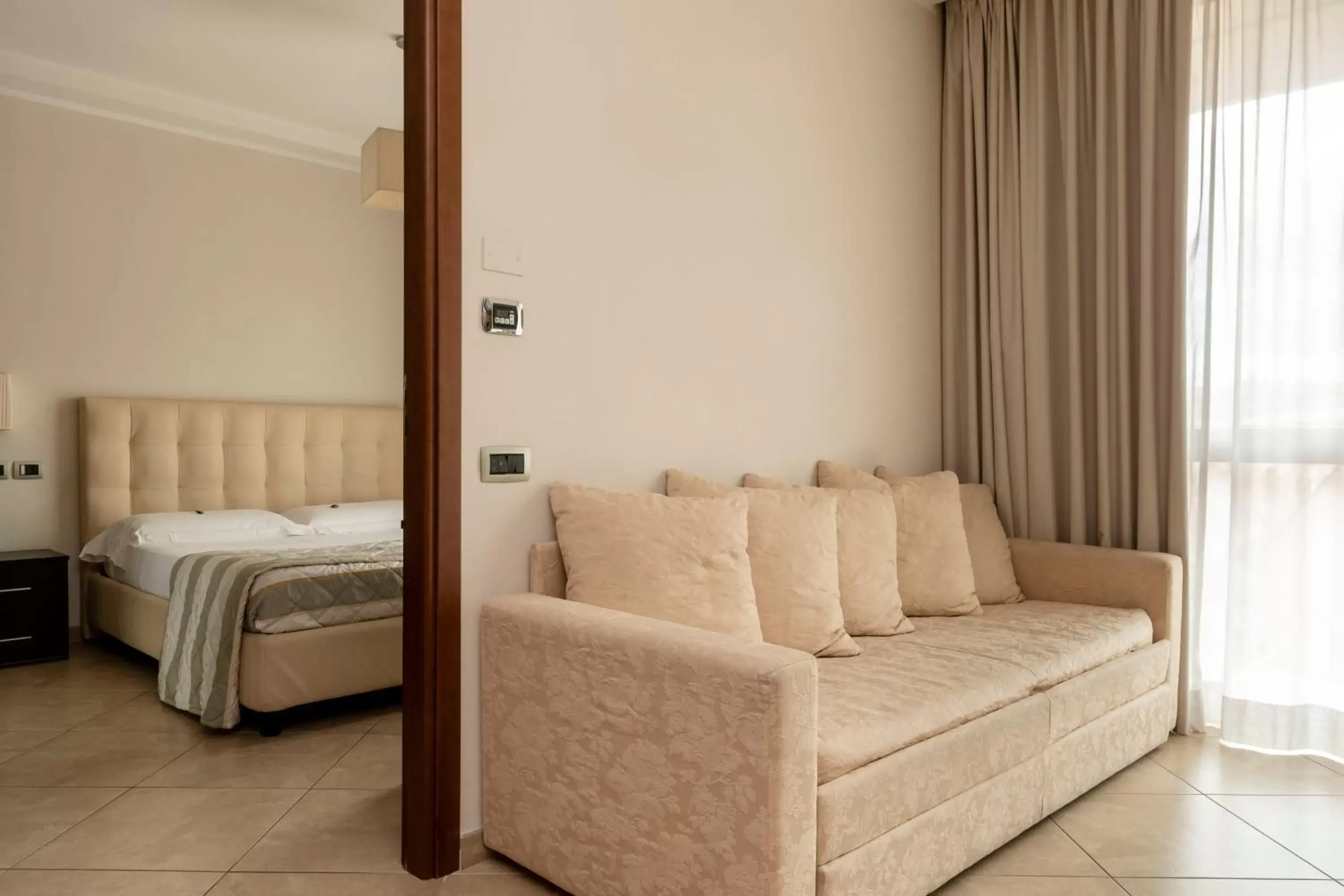 Living room, Bed in ApartHotel Anghel Living room, Bed in ApartHotel Anghel