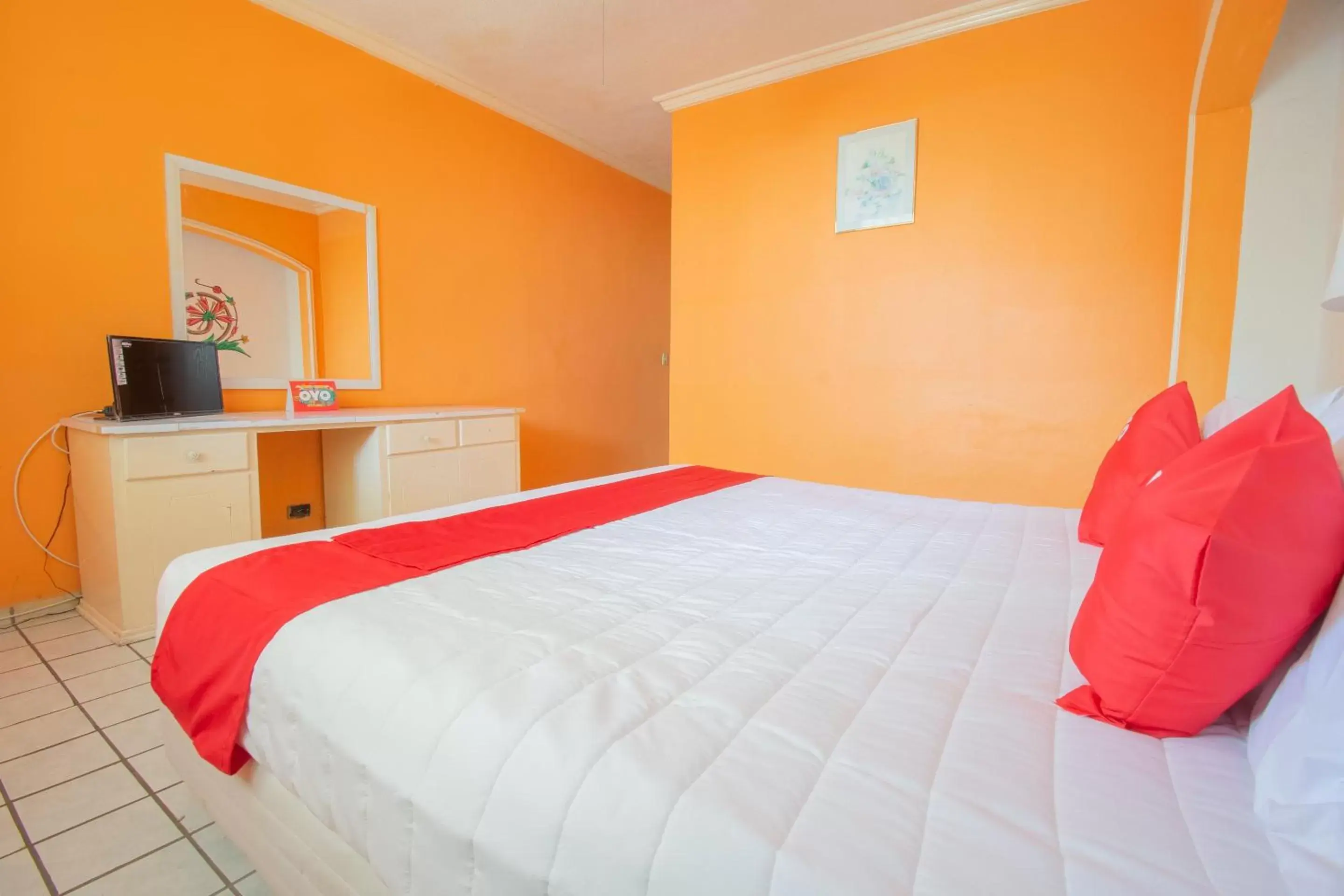 Bedroom in OYO Hotel Casino Del Valle, Matehuala Bedroom in OYO Hotel Casino Del Valle, Matehuala