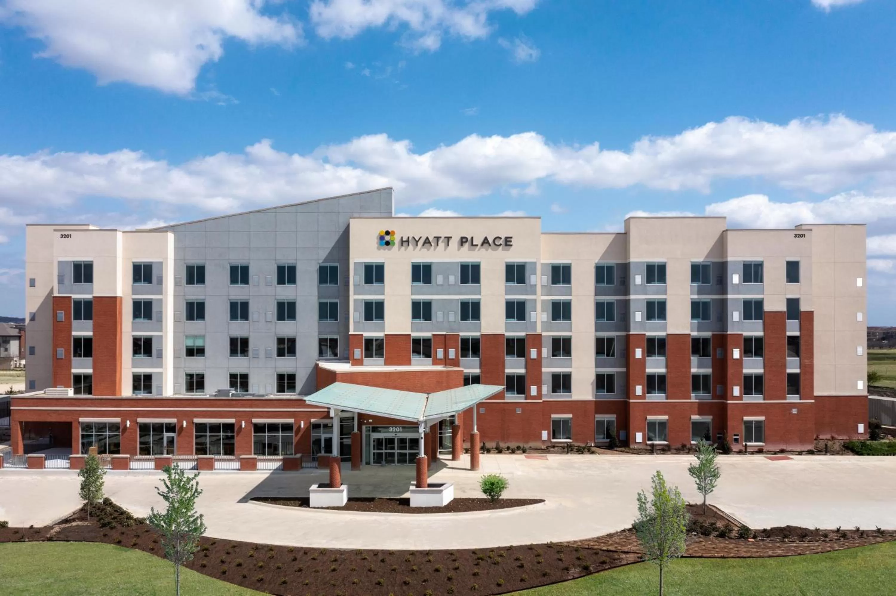 Property building in Hyatt Place Fort Worth-Alliance Town Center