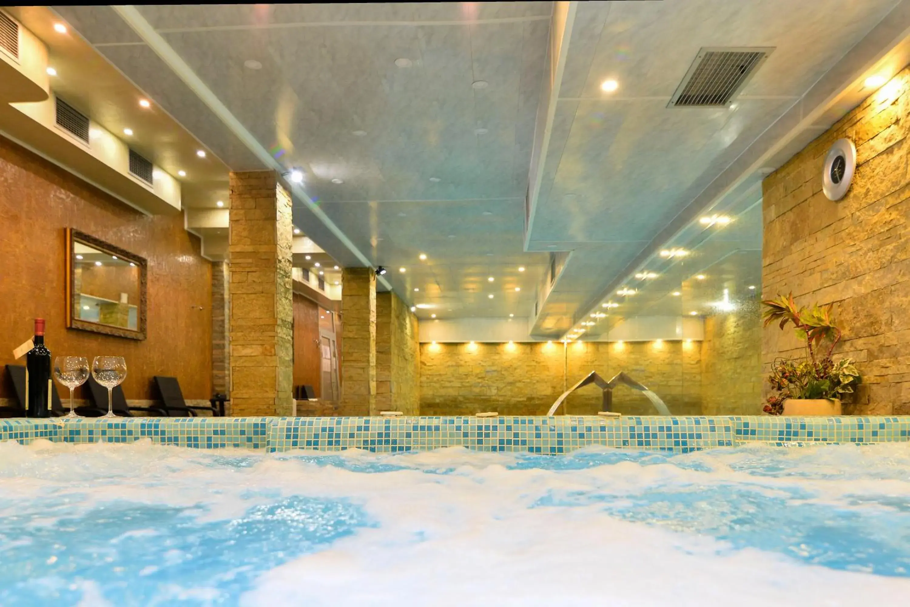 Swimming Pool in Premier Prezident Garni Hotel and Spa